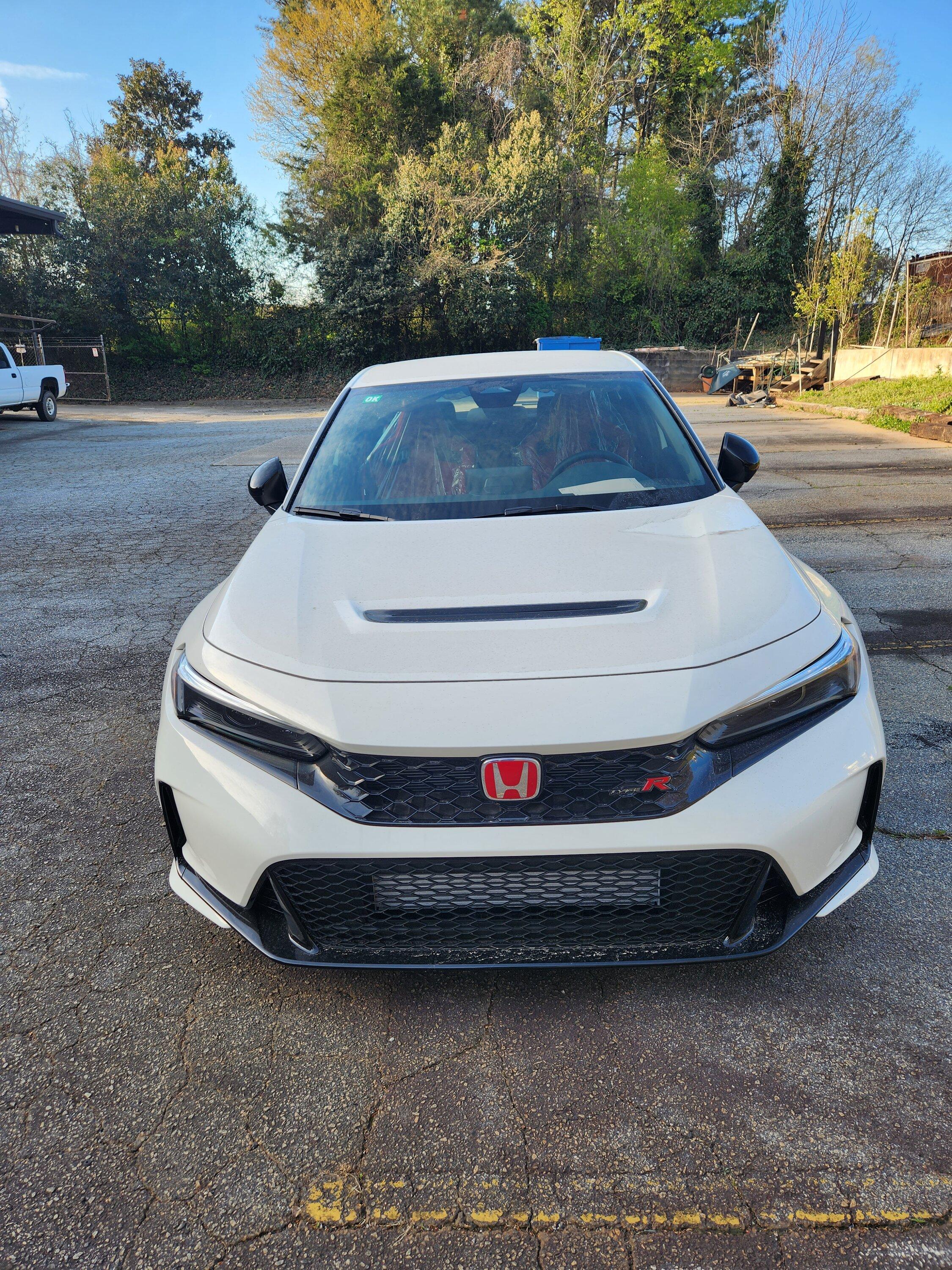 11th Gen Honda Civic Post your FL5 Civic Type R delivery pics! 🙌 📸 20230321_085010