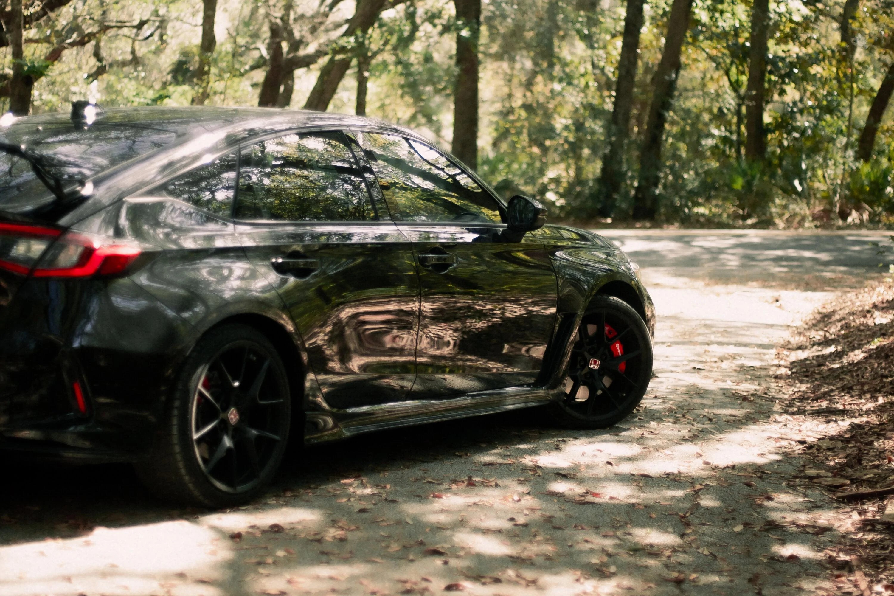 11th Gen Honda Civic Official CRYSTAL BLACK PEARL FL5 Type R Photos Thread 08CD7F67-6570-4381-9897-FCF9DEC7A8F1