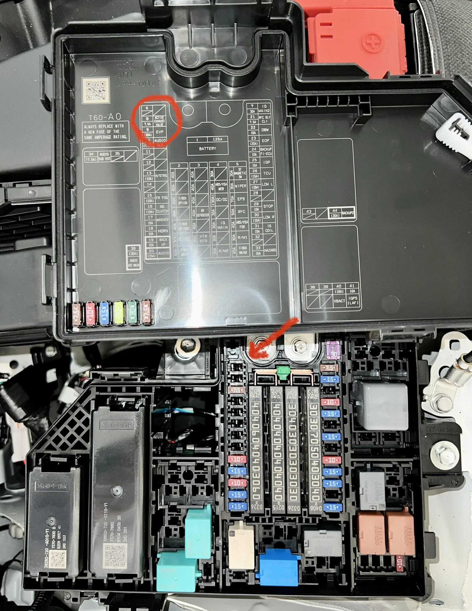 FL5 stock exhaust valve: Fuse pulled/always open - exterior sound clips |  CivicXI - 11th Gen Civic Type R (FL5), Hybrid, Si Forum, News, Owners,  Discussions, image size:1598x2069