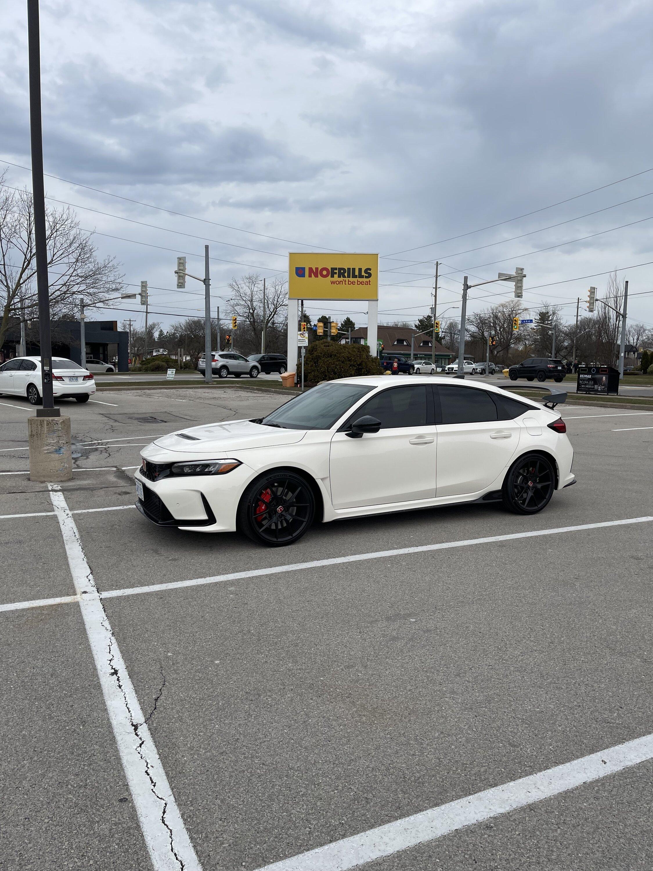 11th Gen Honda Civic Canadian dealer asked what colour Type R I want IMG_7186