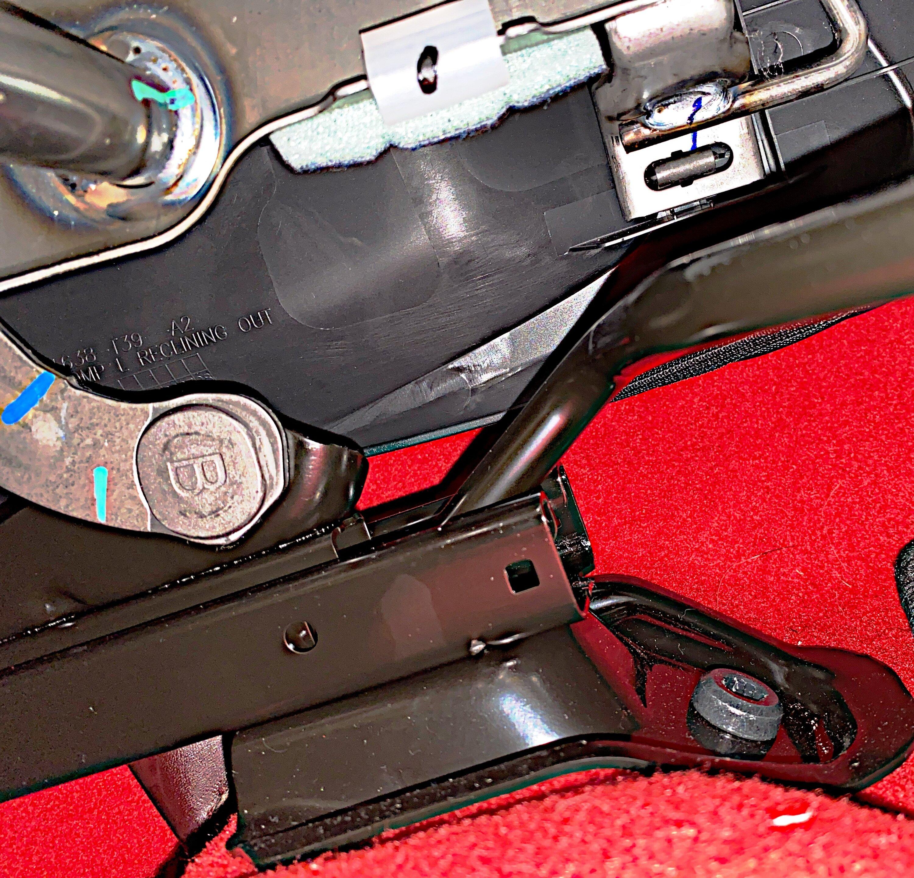 11th Gen Honda Civic Recall: 2023 Civic Type R (FL5) Driver's Seat Cushion Frame Stop Sale (TSB Service Bulletin 23-030) IMG_8480