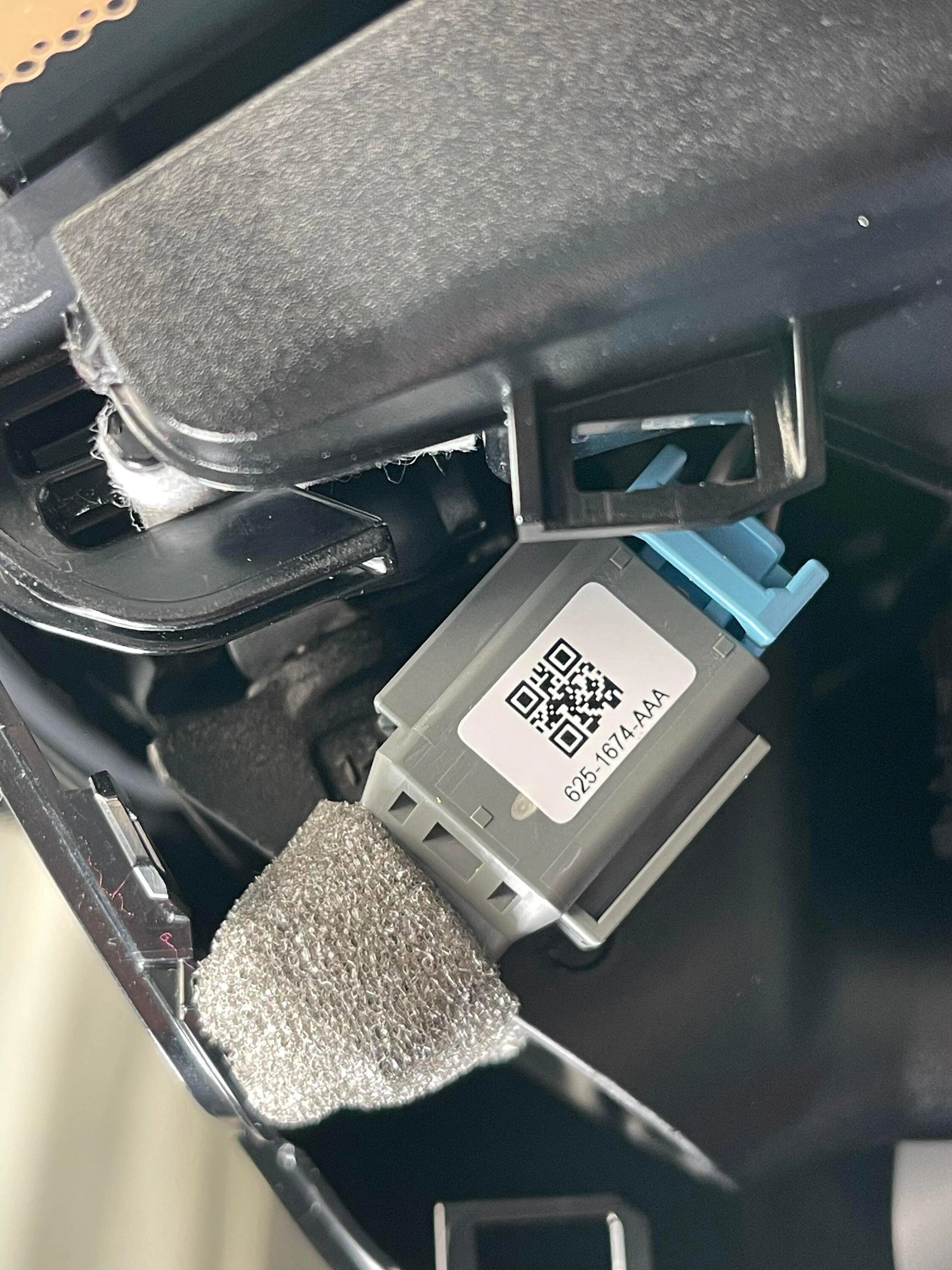 11th Gen Honda Civic Plug and Play Homelink Mirror for FL5 -- 1 Hr Install fl5-home-link-4-jpg