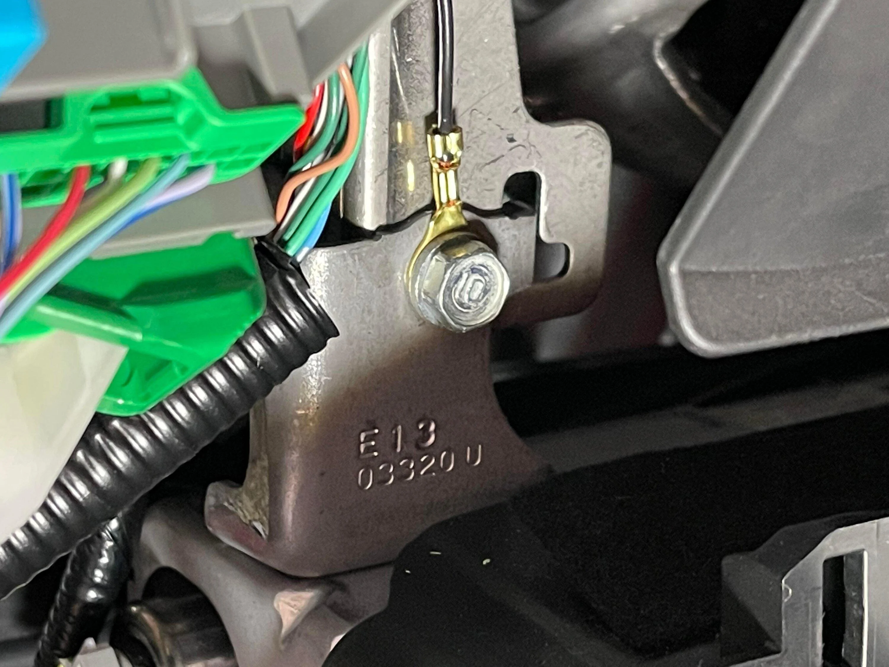 11th Gen Honda Civic Plug and Play Homelink Mirror for FL5 -- 1 Hr Install fl5-home-link-16-jpg