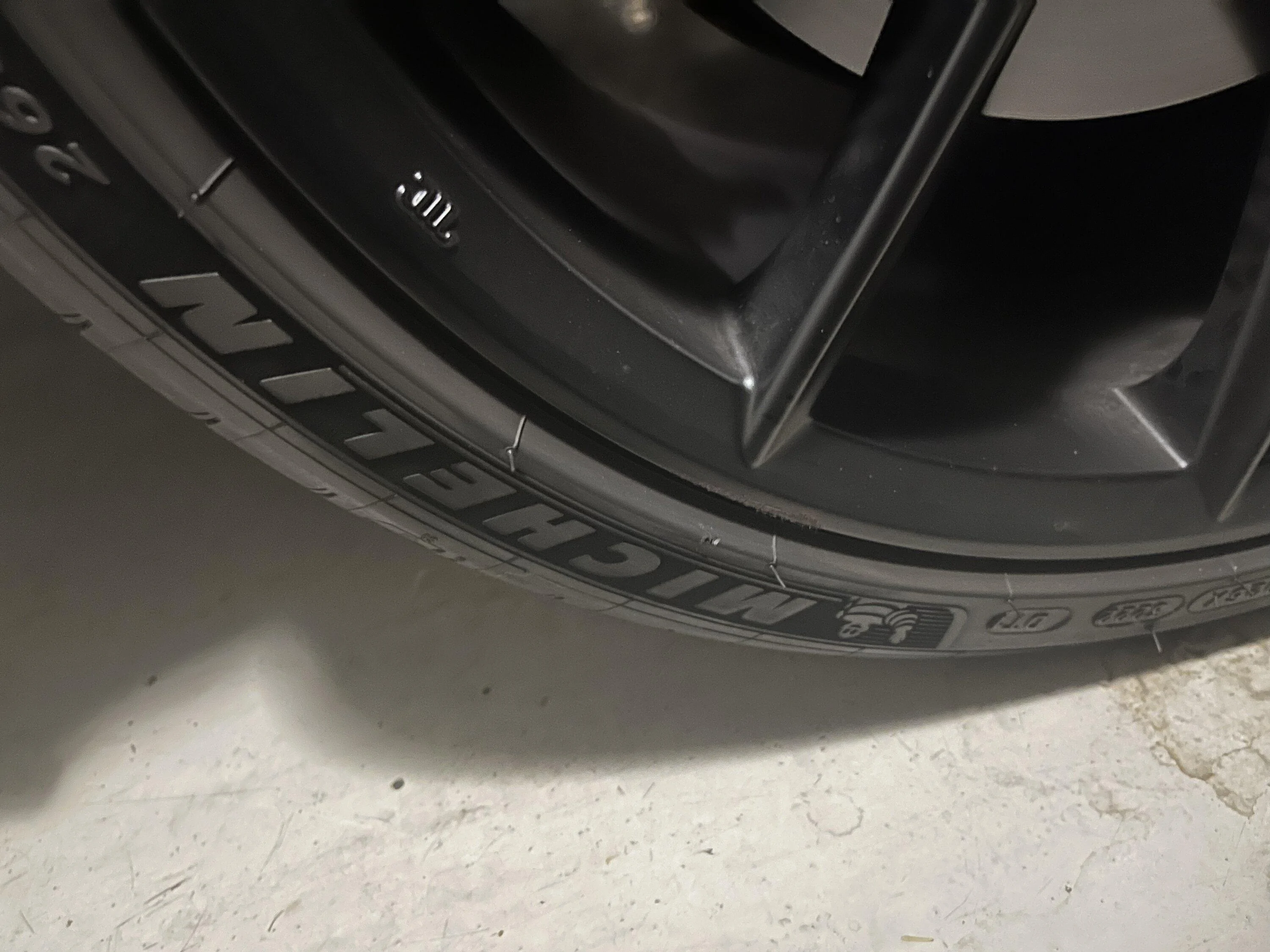 11th Gen Honda Civic Wheel rash!! Help im spiraling D057D751-E0A9-4587-A195-1EFDE344D029
