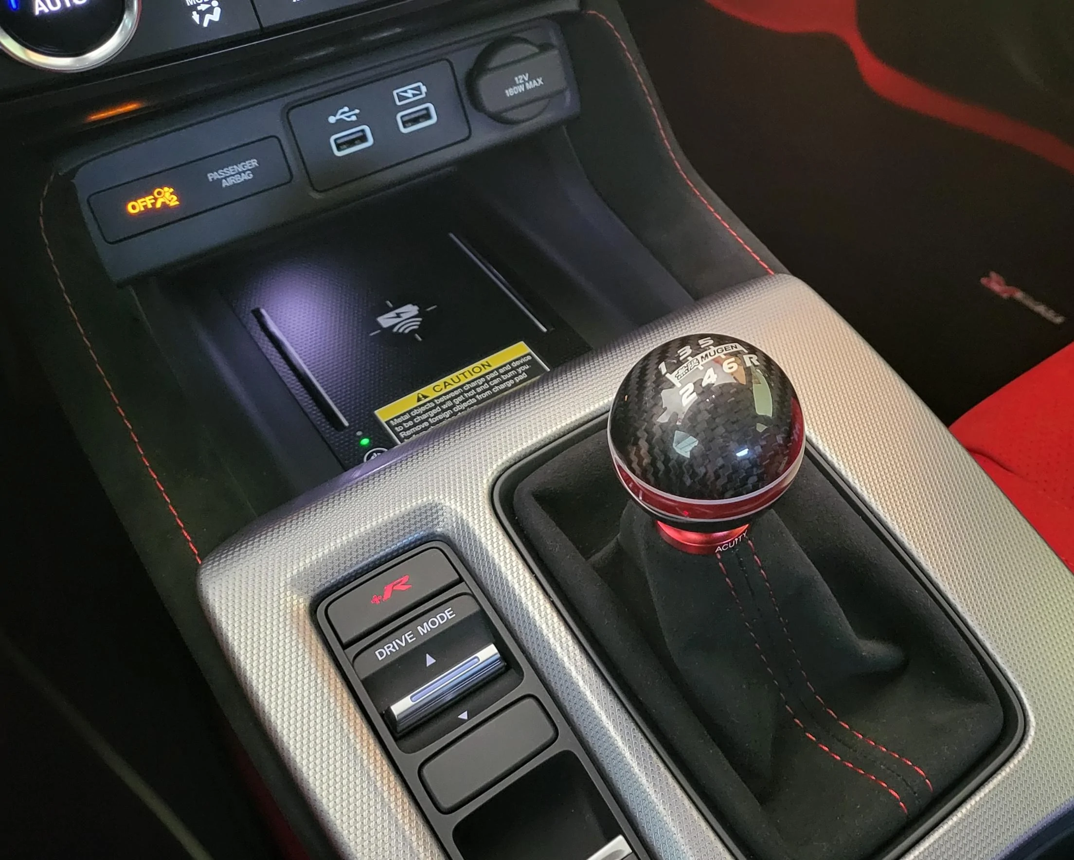 11th Gen Honda Civic Too many materials in the US FL5’s interior Screenshot_20230409_123145_Gallery