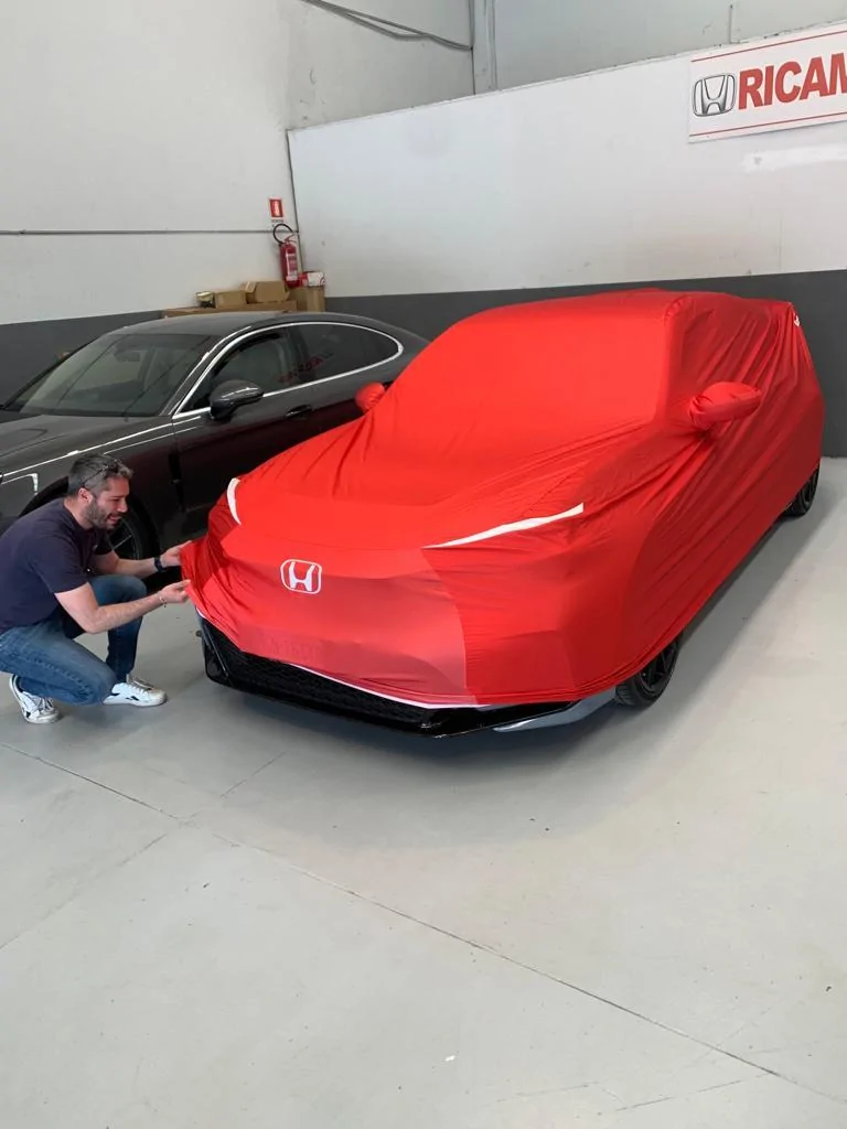 11th Gen Honda Civic Post your FL5 Civic Type R delivery pics! 🙌 📸 IMG_1377
