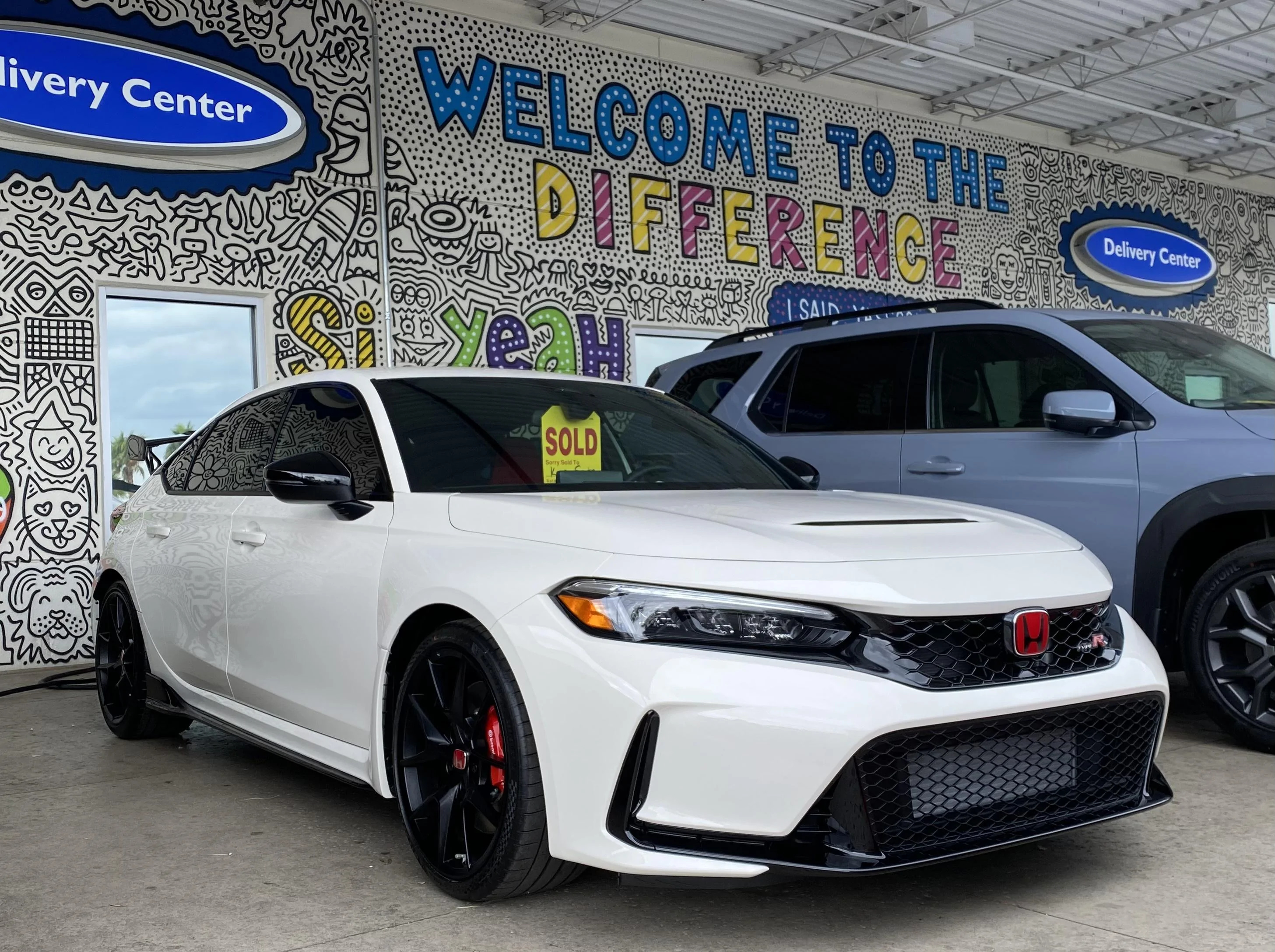 11th Gen Honda Civic Post your FL5 Civic Type R delivery pics! 🙌 📸 28945C64-8379-473A-8A5B-BF736E571CA8