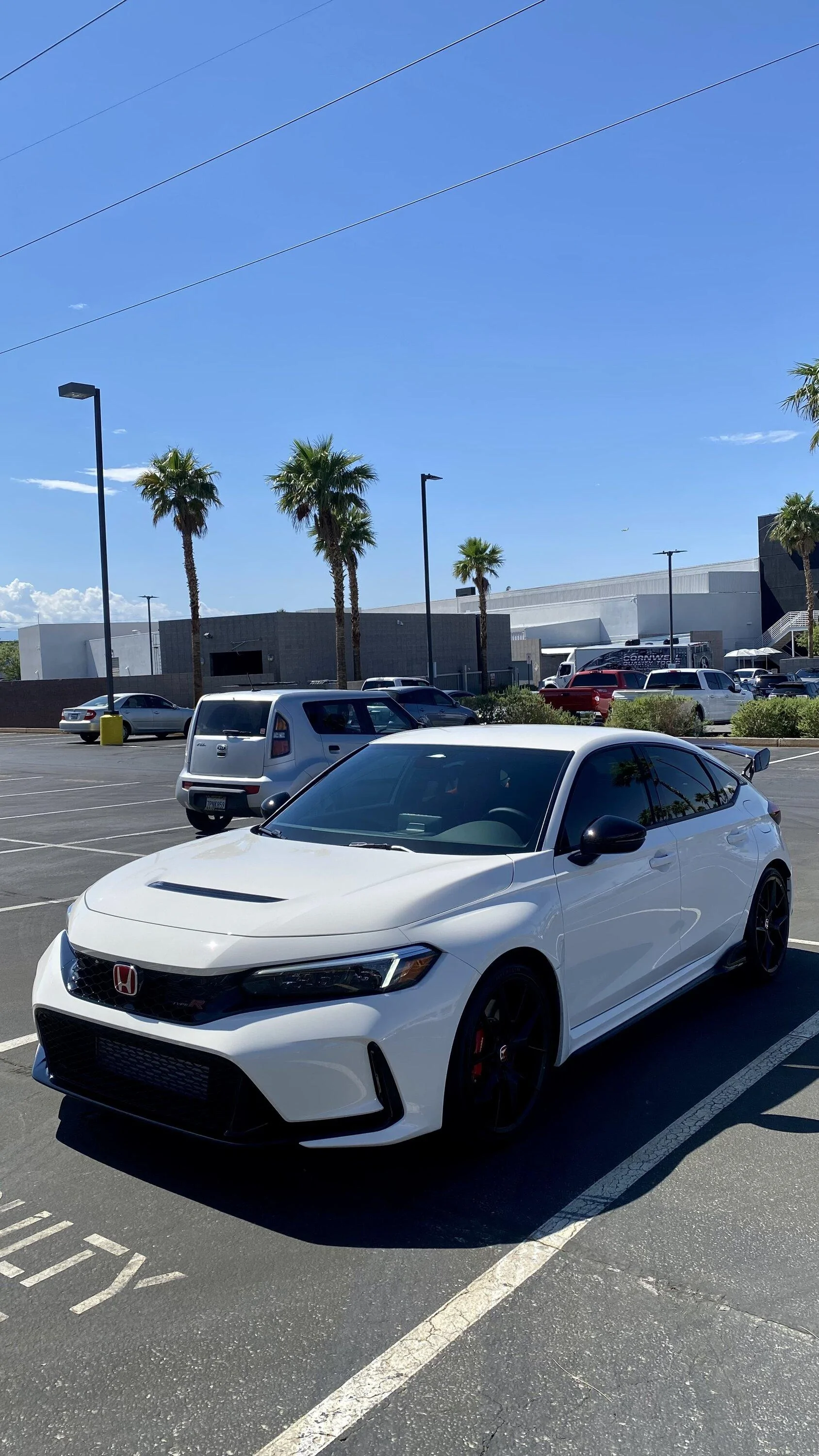 11th Gen Honda Civic Official CHAMPIONSHIP WHITE FL5 Type R Photos Thread 1282F9EA-42B9-4F81-A43B-9C2F10163CE5
