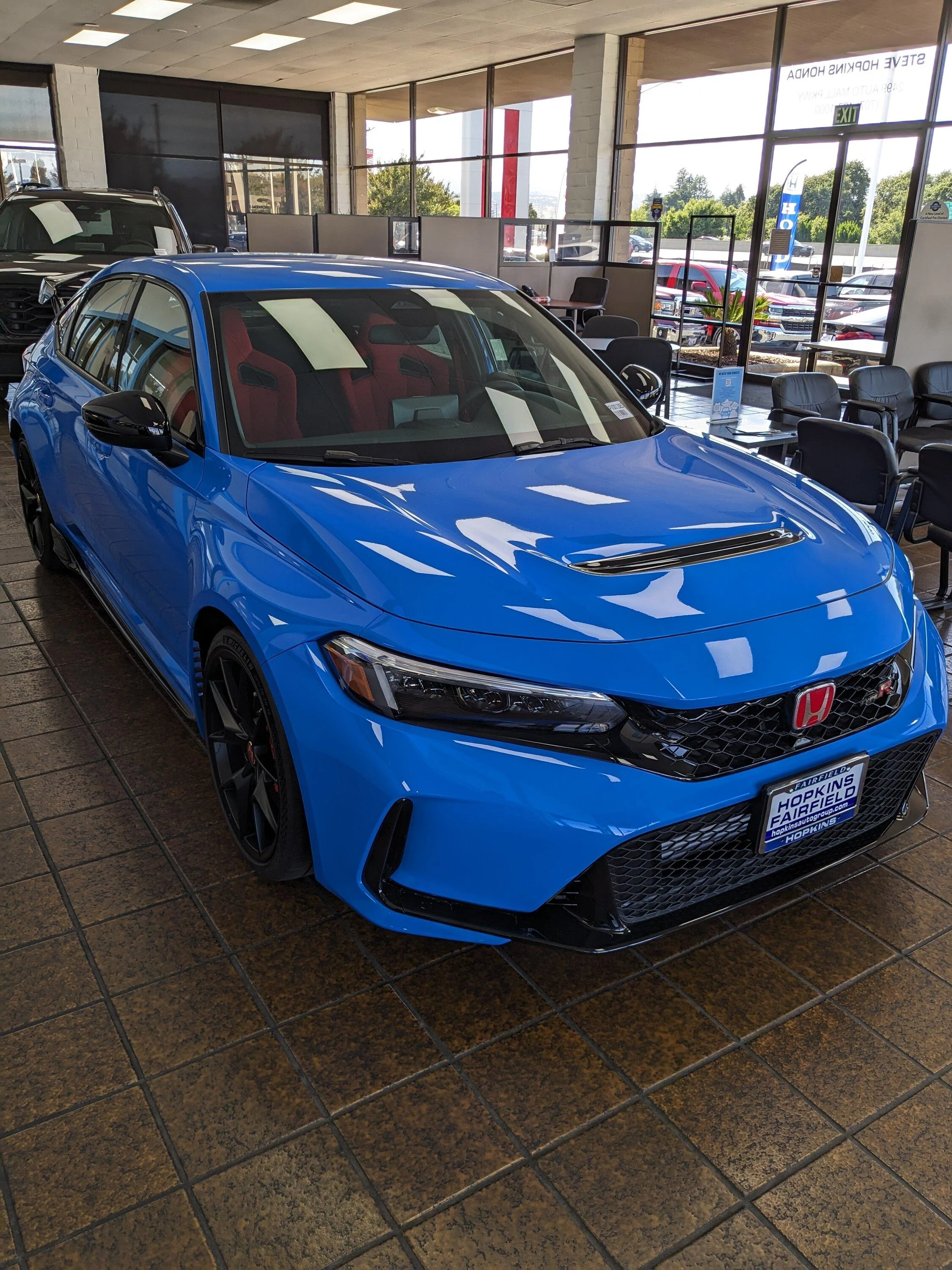 11th Gen Honda Civic Post your FL5 Civic Type R delivery pics! 🙌 📸 PXL_20230623_233644438