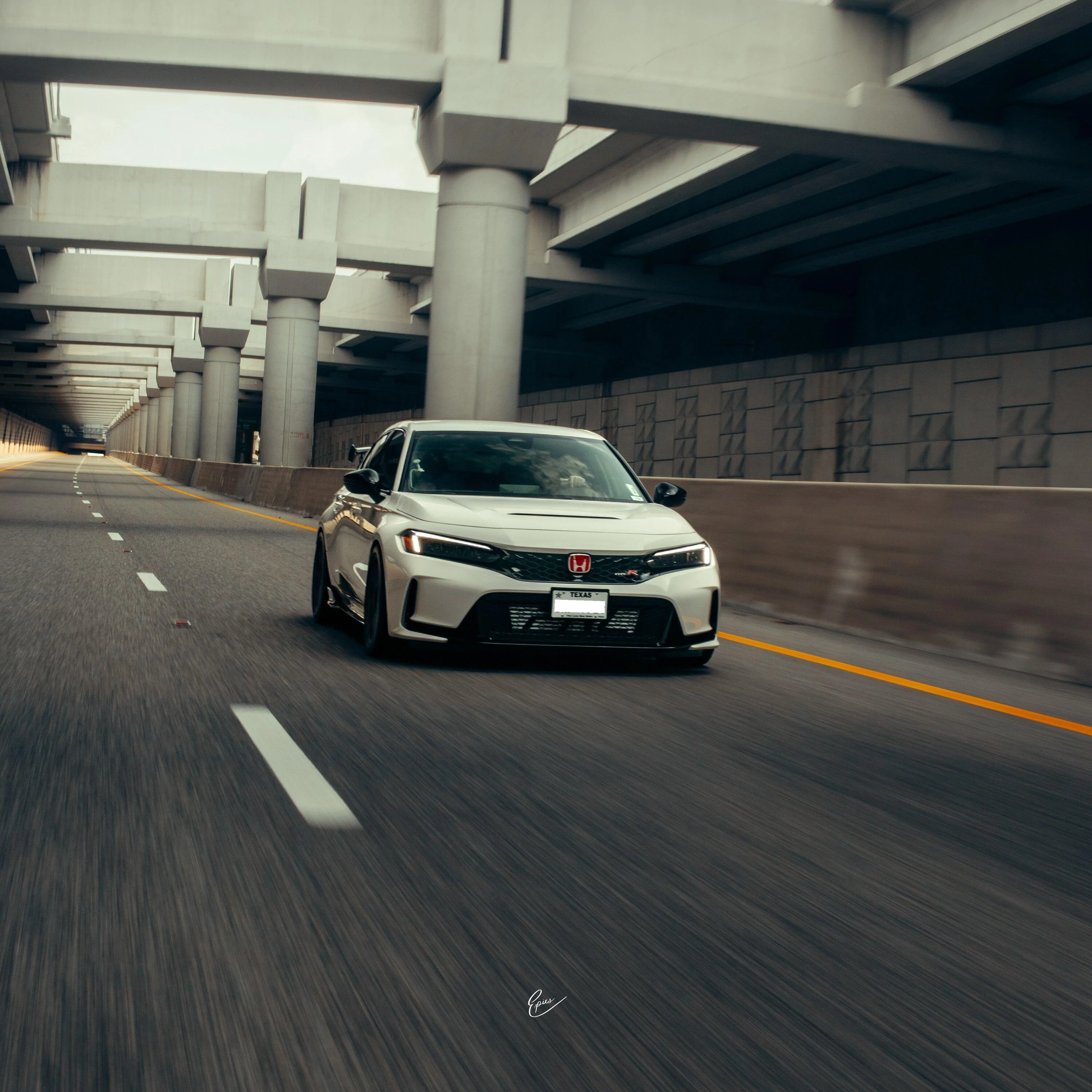 11th Gen Honda Civic Championship White FL5 #943 Build PSX_20230605_174314 - 2