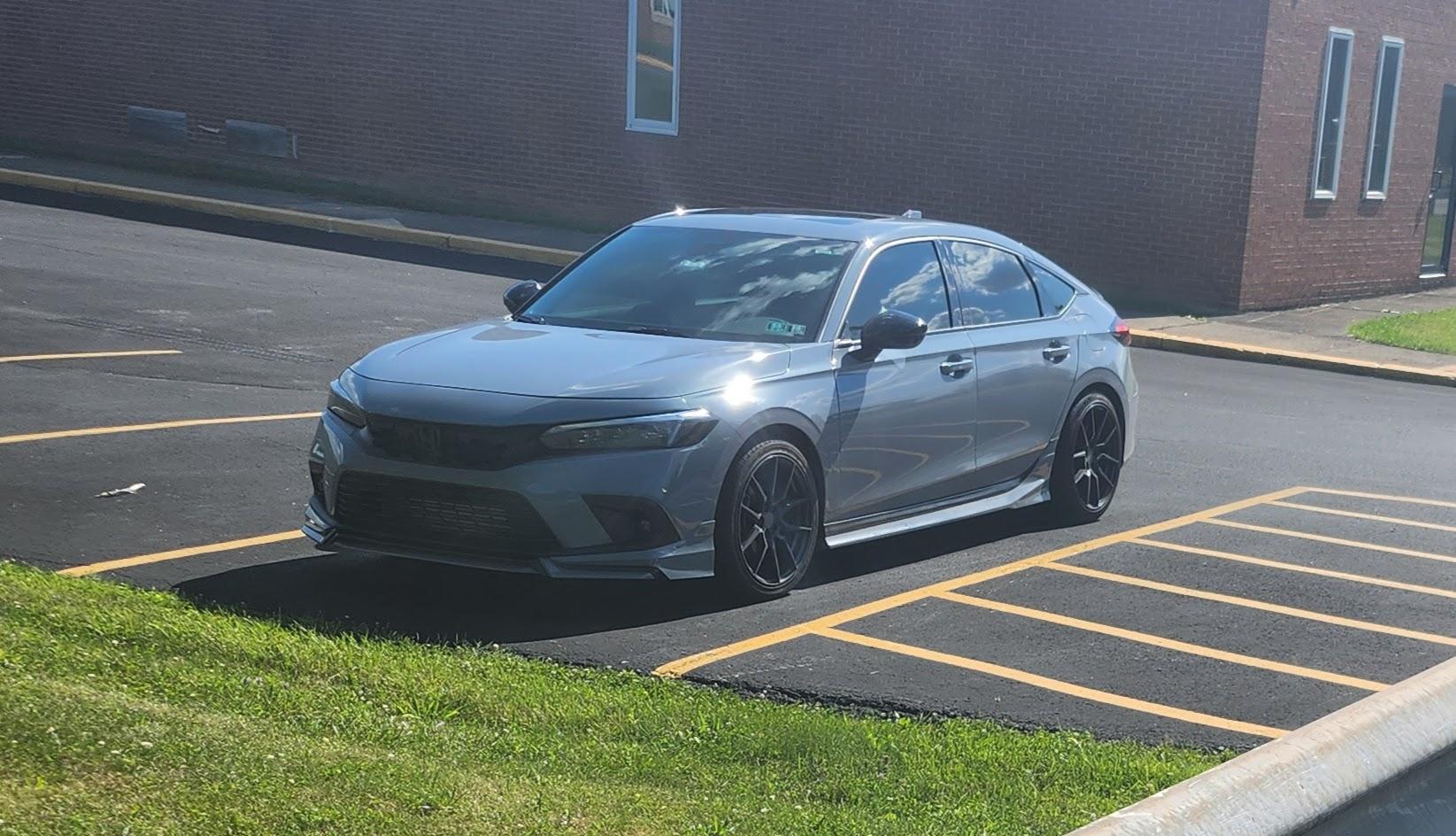 11th Gen Honda Civic New wheels + Yofer side skirts and bumper 20230710_164349