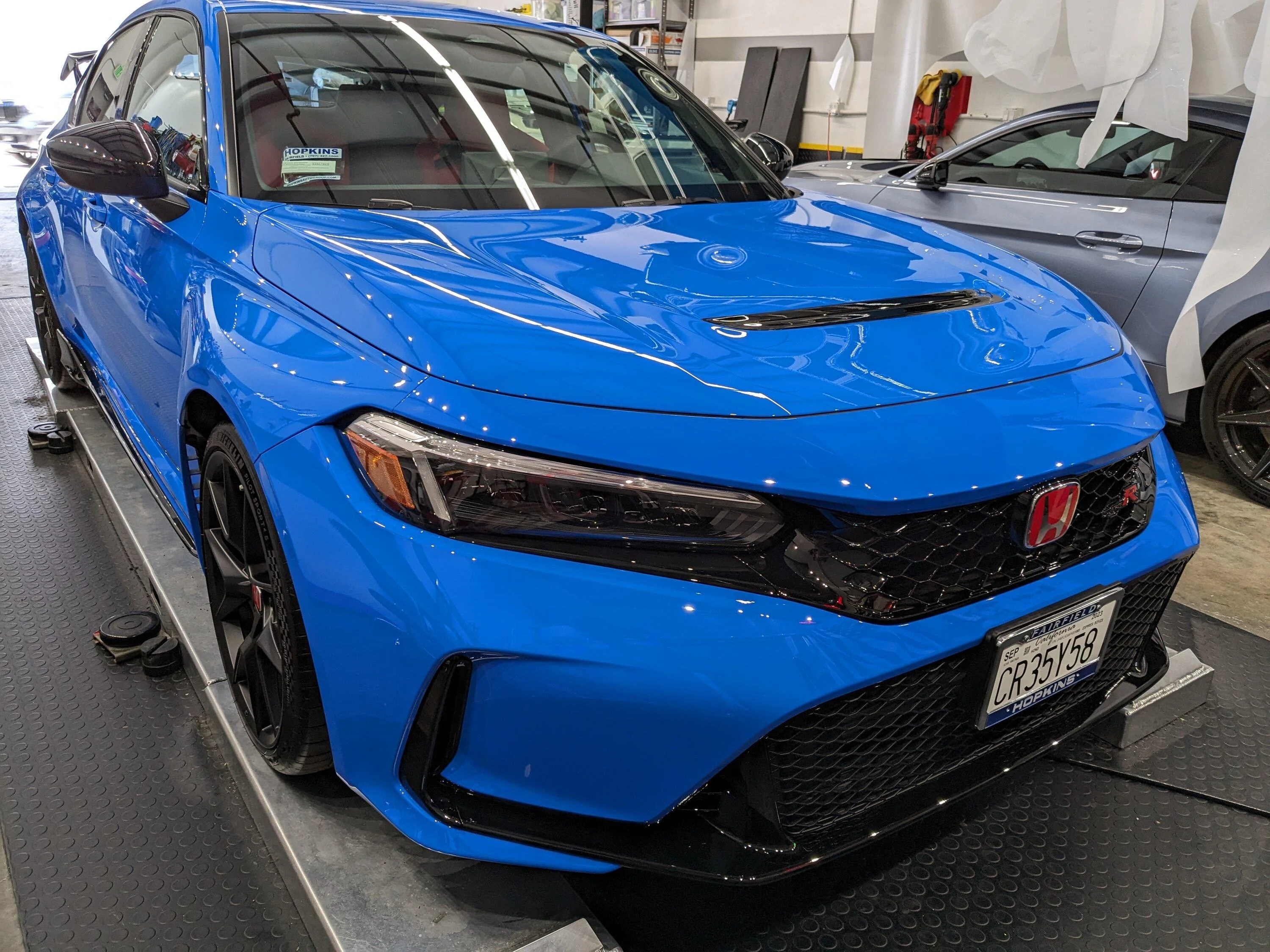 11th Gen Honda Civic Post your FL5 Civic Type R delivery pics! 🙌 📸 PXL_20230714_221015532