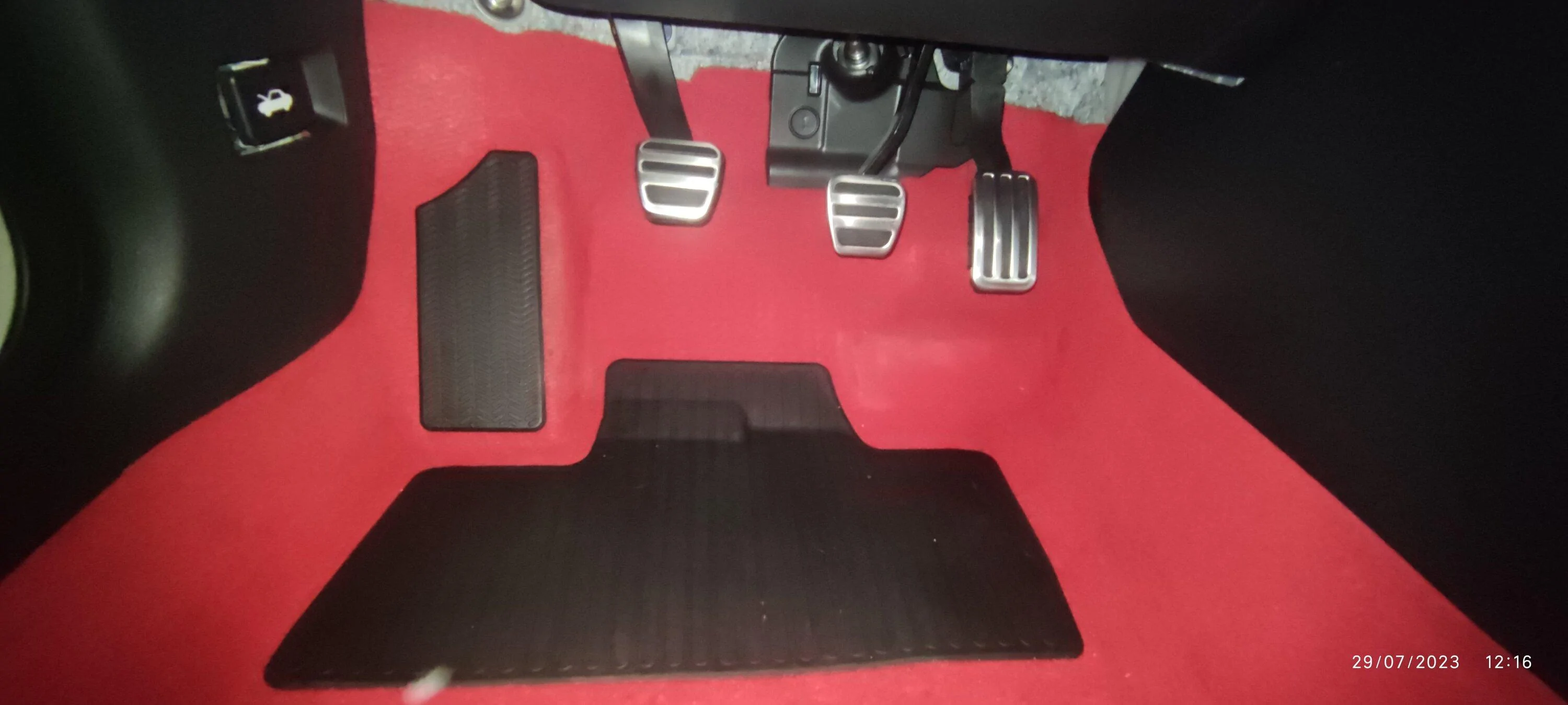 11th Gen Honda Civic Brushed stainless steel Footrest IMG_20230729_121633