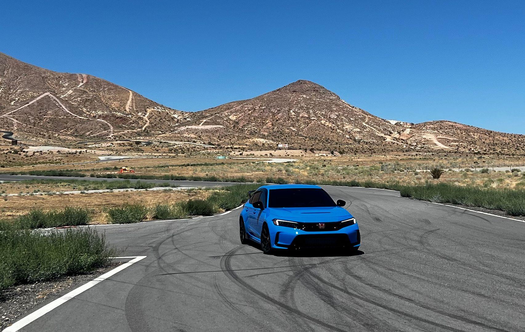 11th Gen Honda Civic FL5 hits the Streets of Willow Track IMG_0675