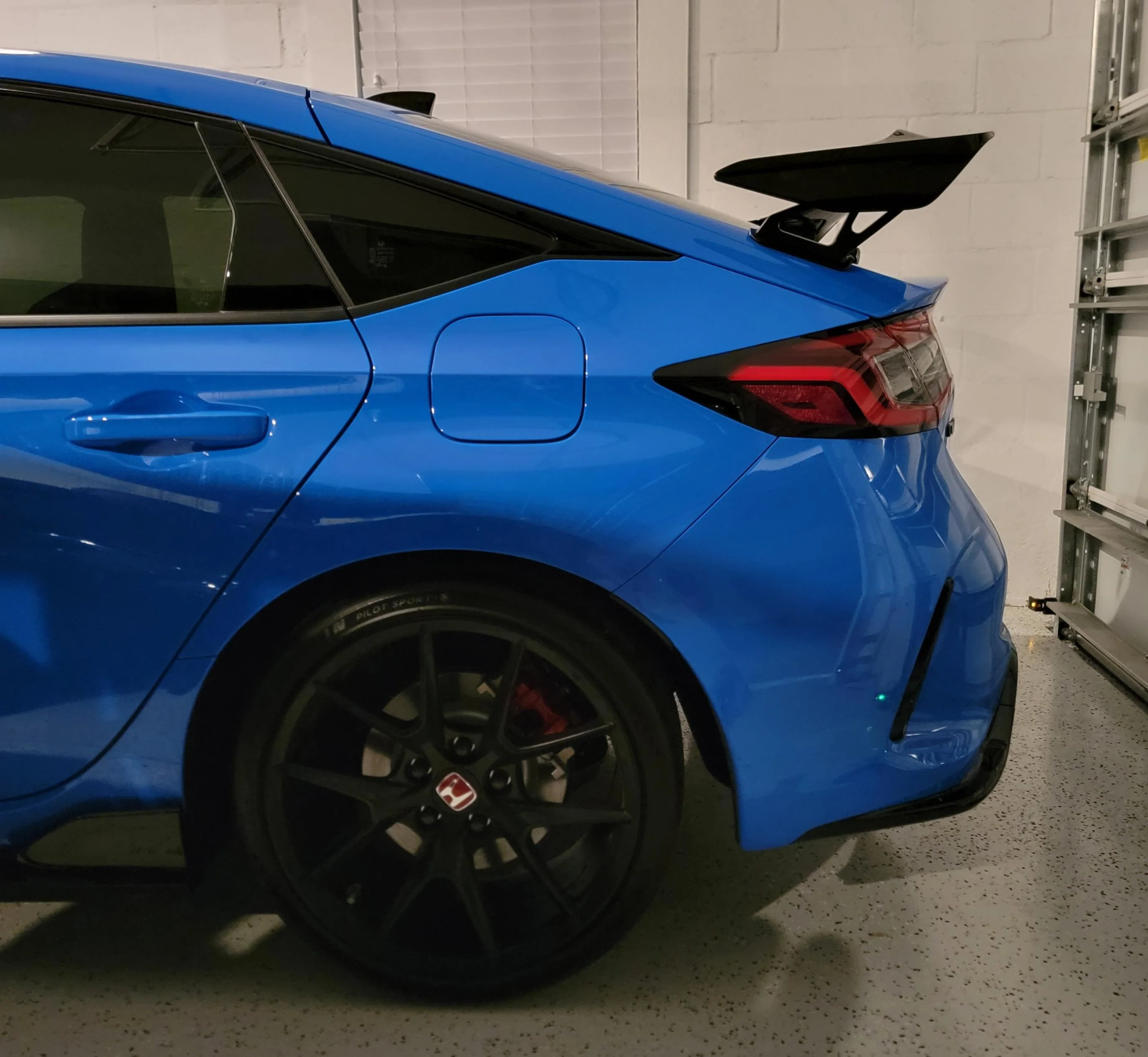 11th Gen Honda Civic Official BOOST BLUE FL5 Type R Photos Thread 20230912_215655