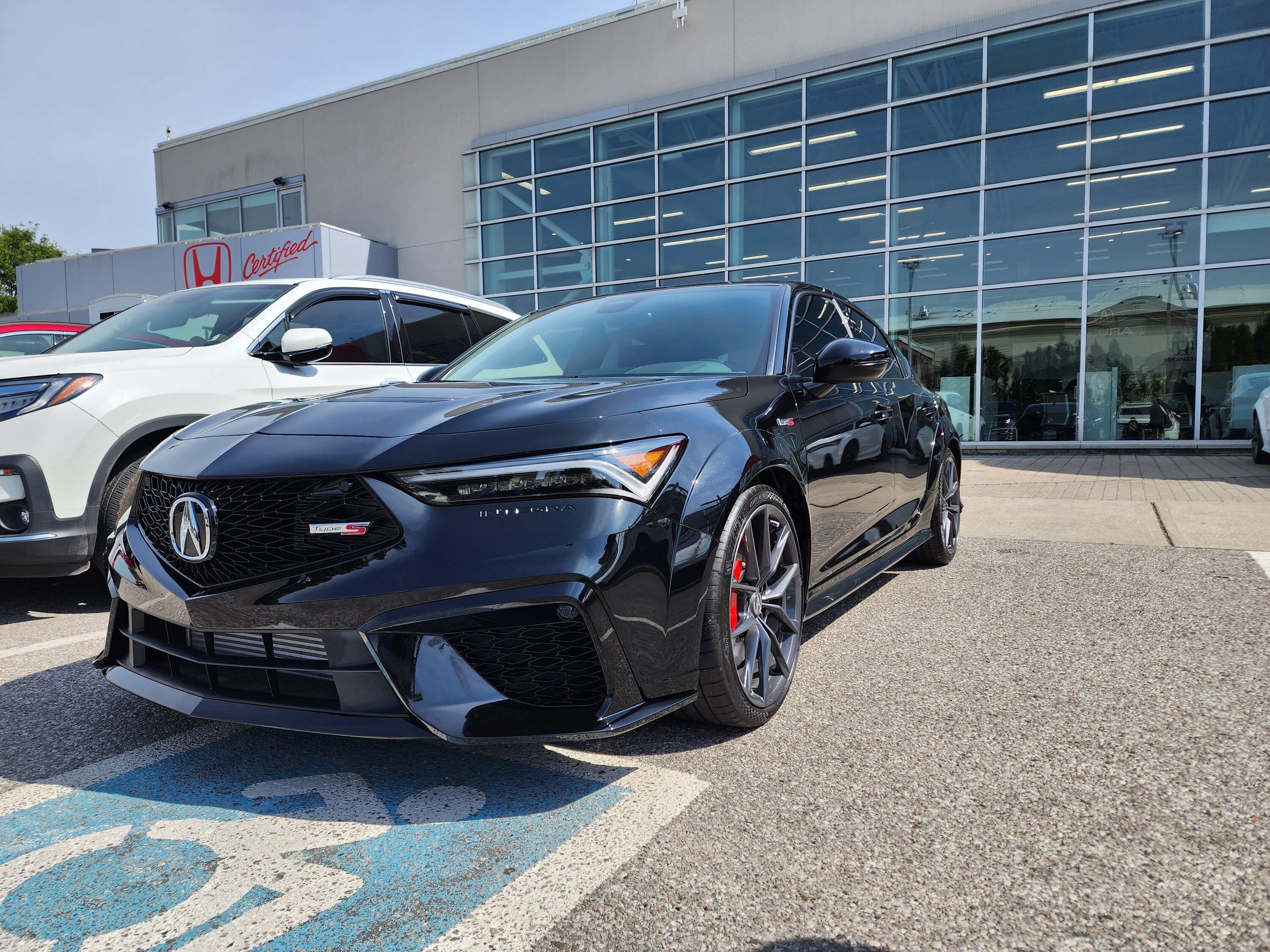 11th Gen Honda Civic Canadian dealer asked what colour Type R I want 20230902_120712_Original