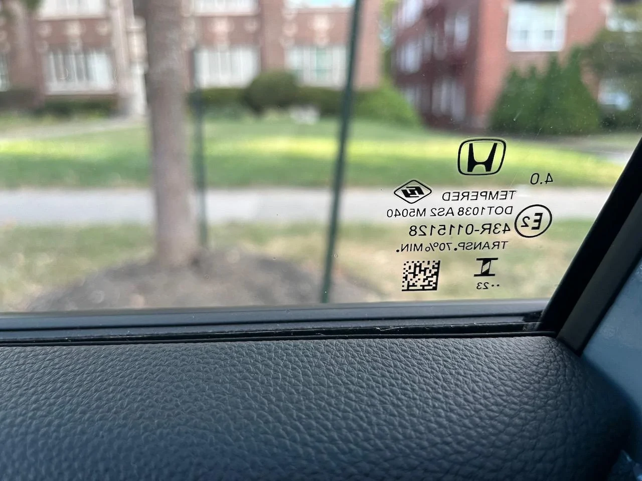 11th Gen Honda Civic Damage and other issues with tint install, how would you react? IMG_2868