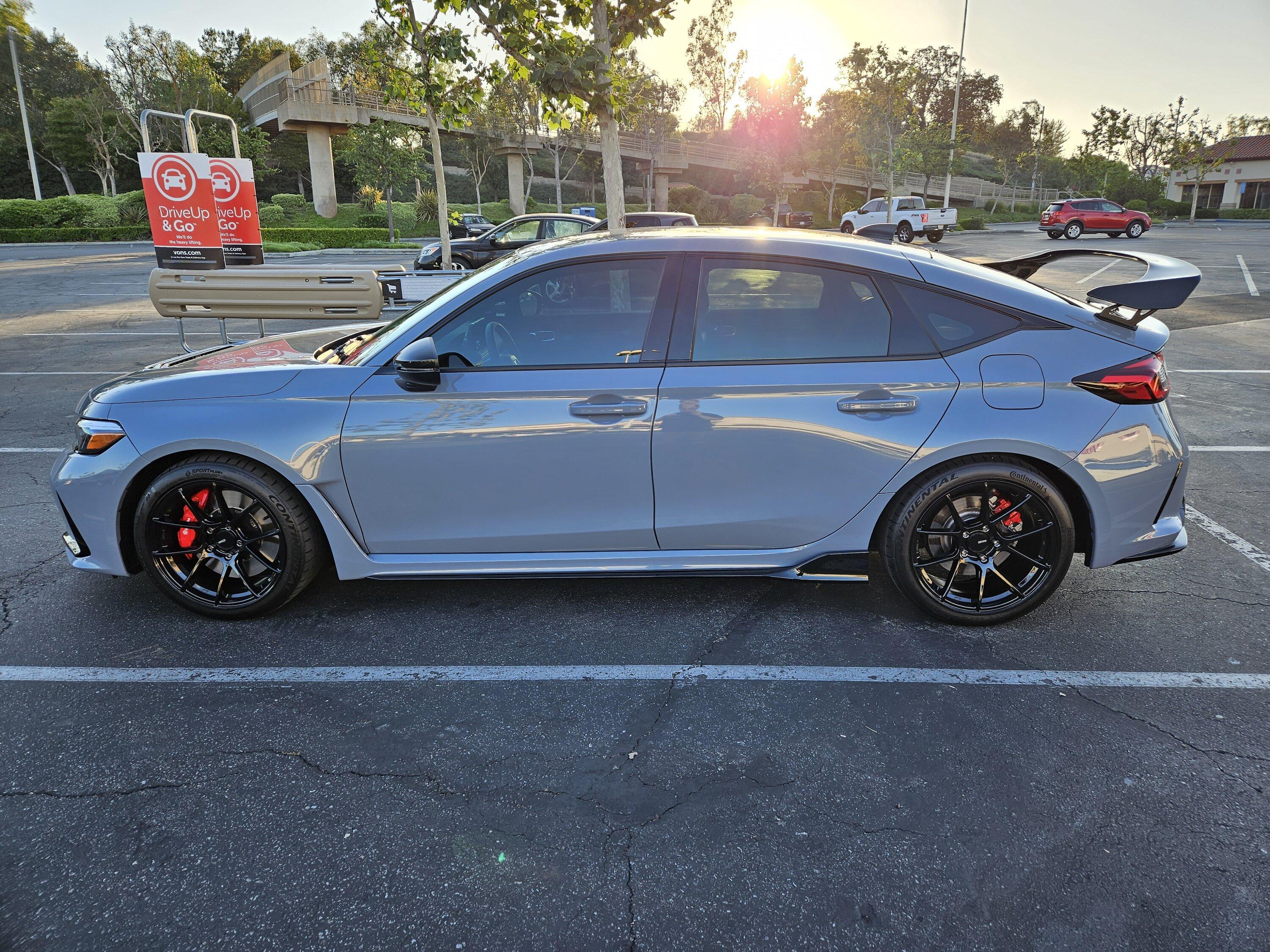 11th Gen Honda Civic Considering selling my FL5 (Santa Clarita, CA) 20230706_191555