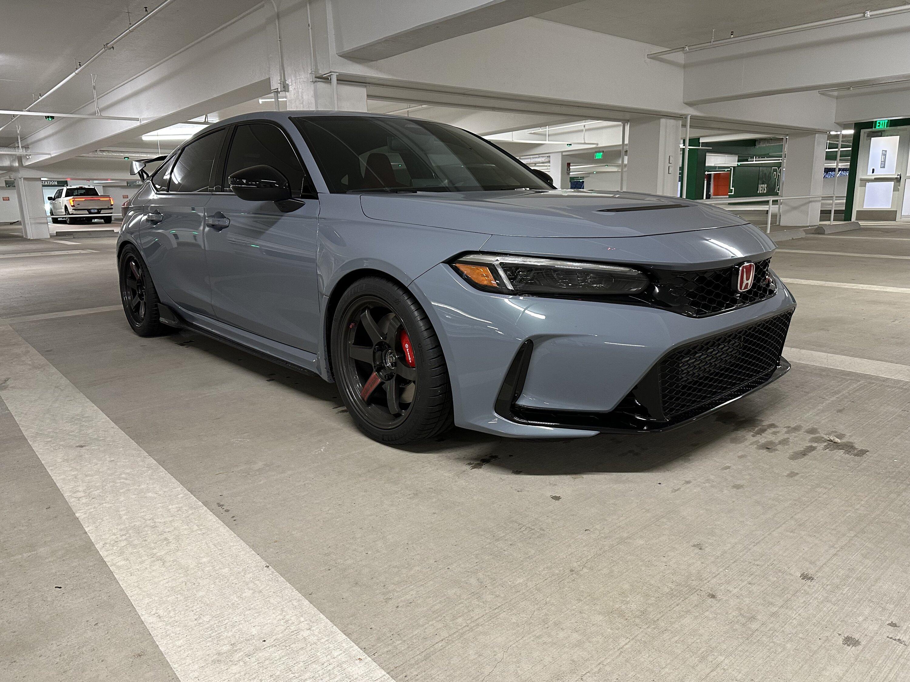 11th Gen Honda Civic Official SONIC GRAY PEARL FL5 Type R Photos Thread IMG_2013