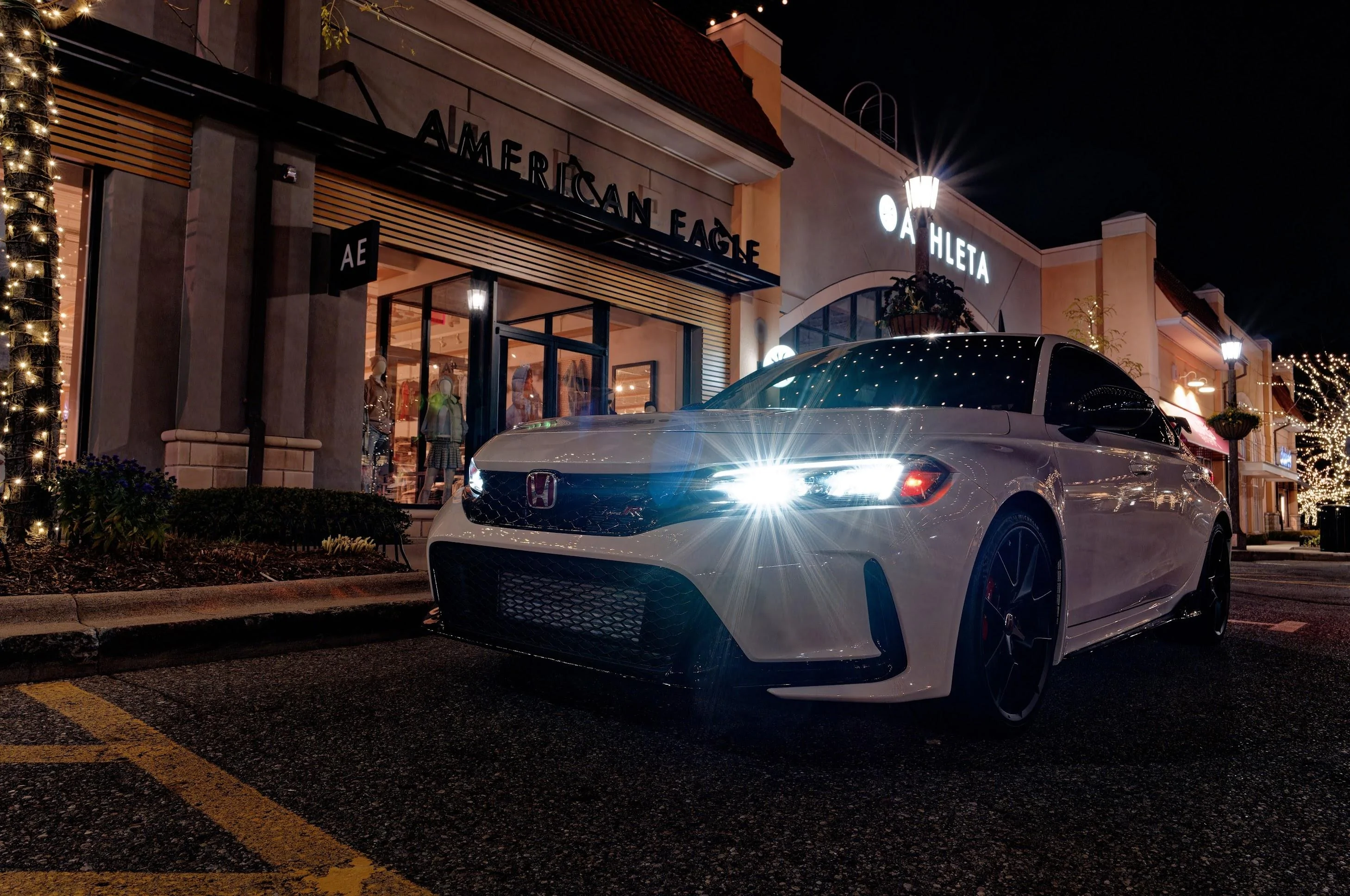 11th Gen Honda Civic Official CHAMPIONSHIP WHITE FL5 Type R Photos Thread 6w62hHjk4Io7nvhtl84=w2916-h1937-s-no-gm?authuser=0