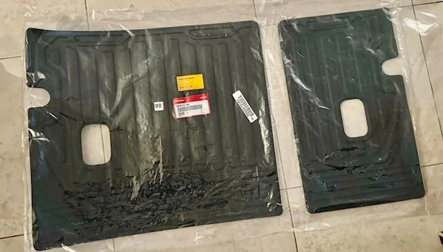 11th Gen Honda Civic (SoCal) Honda Genuine 11th Gen Type R Trunk Tray and Seat back protectors [SOLD] IMG_1461