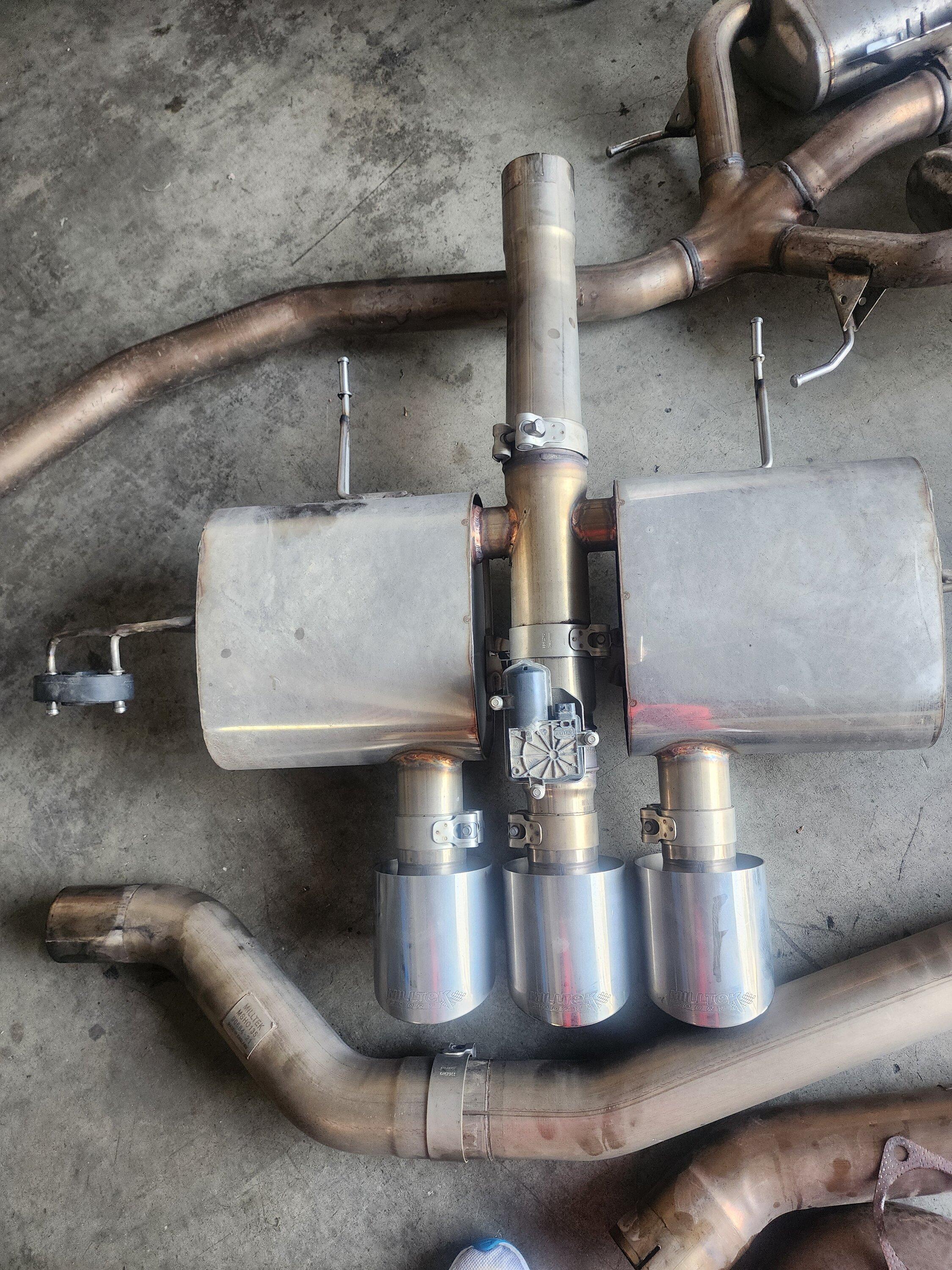 11th Gen Honda Civic FL5 MILLTEK exhaust and PRL700 20240105_095255