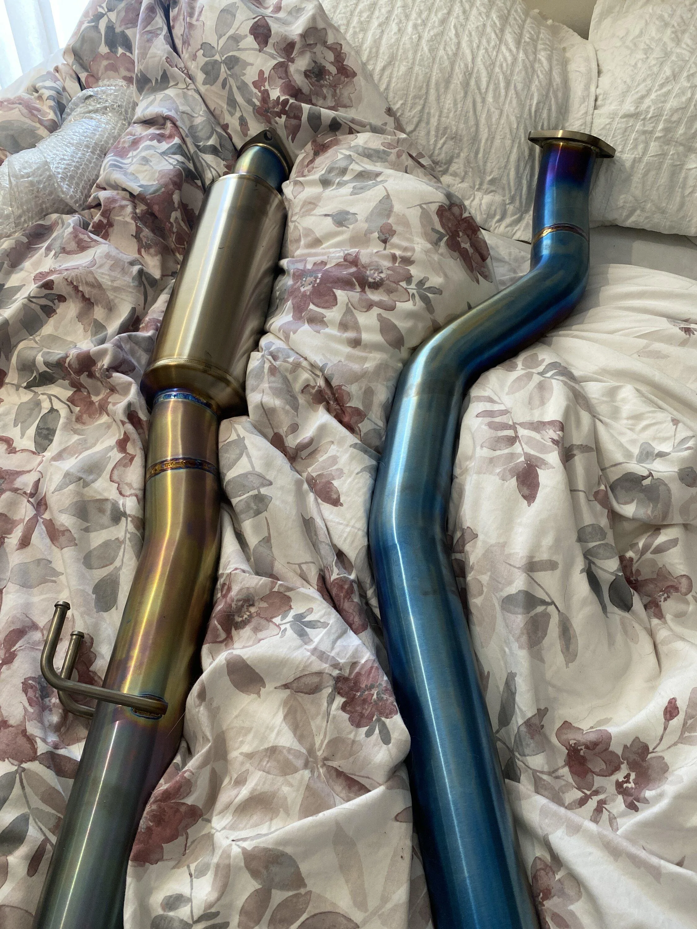 11th Gen Honda Civic SOLD Fl5 Type R Remark Titanium Exhaust imag