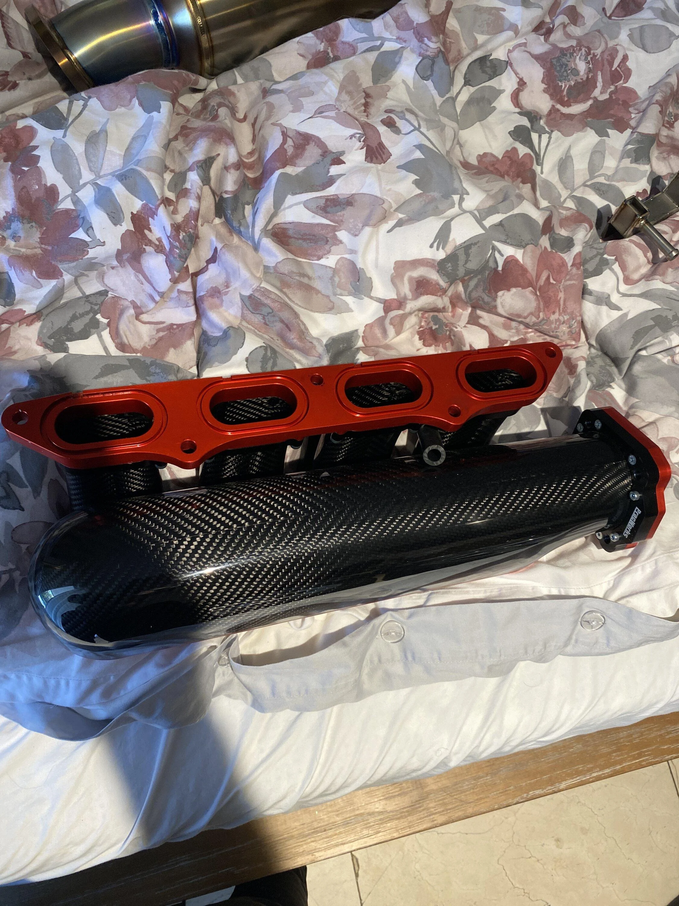 11th Gen Honda Civic SOLD FL5/FK8 type R PracWorks Carbon Fiber intake manifold, almost brand new imag