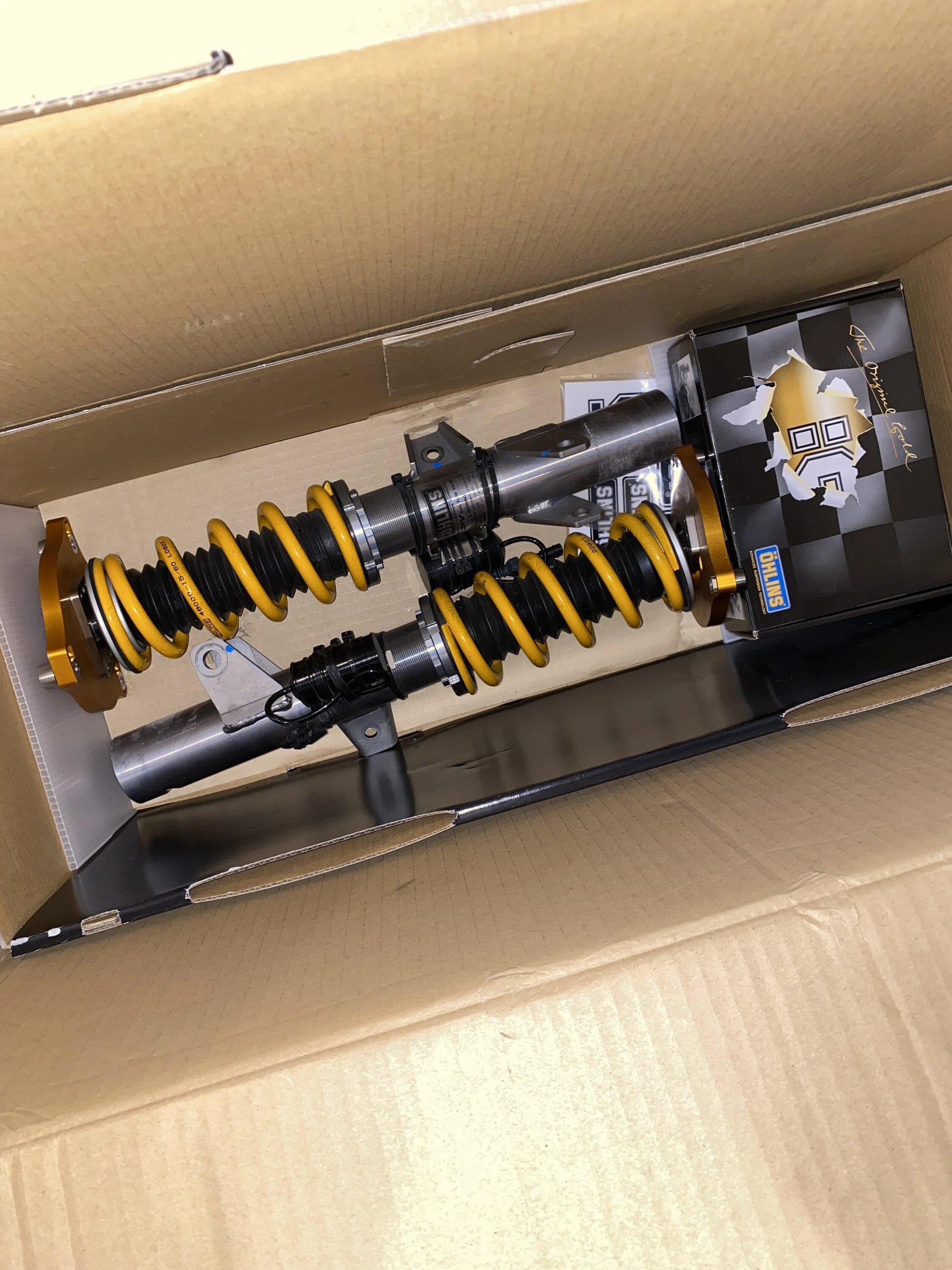 11th Gen Honda Civic SOLD FL5/FK8 Ohlins DFV Coilovers/Cancellation kit. With Sake bomb camber/caster plates and rear top hats. imag