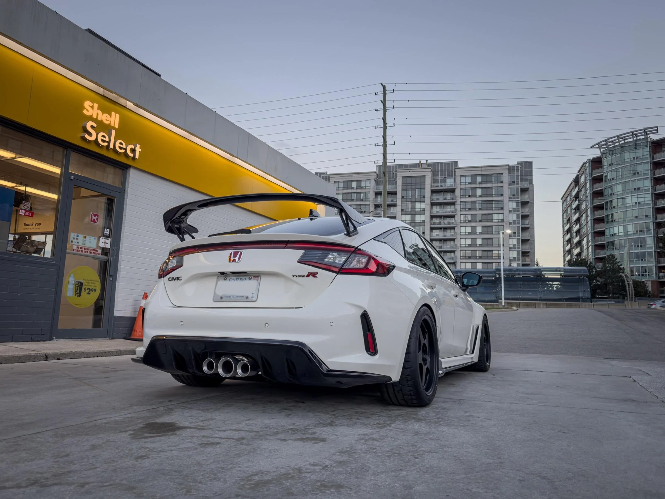11th Gen Honda Civic Canadian dealer asked what colour Type R I want IMG_6920