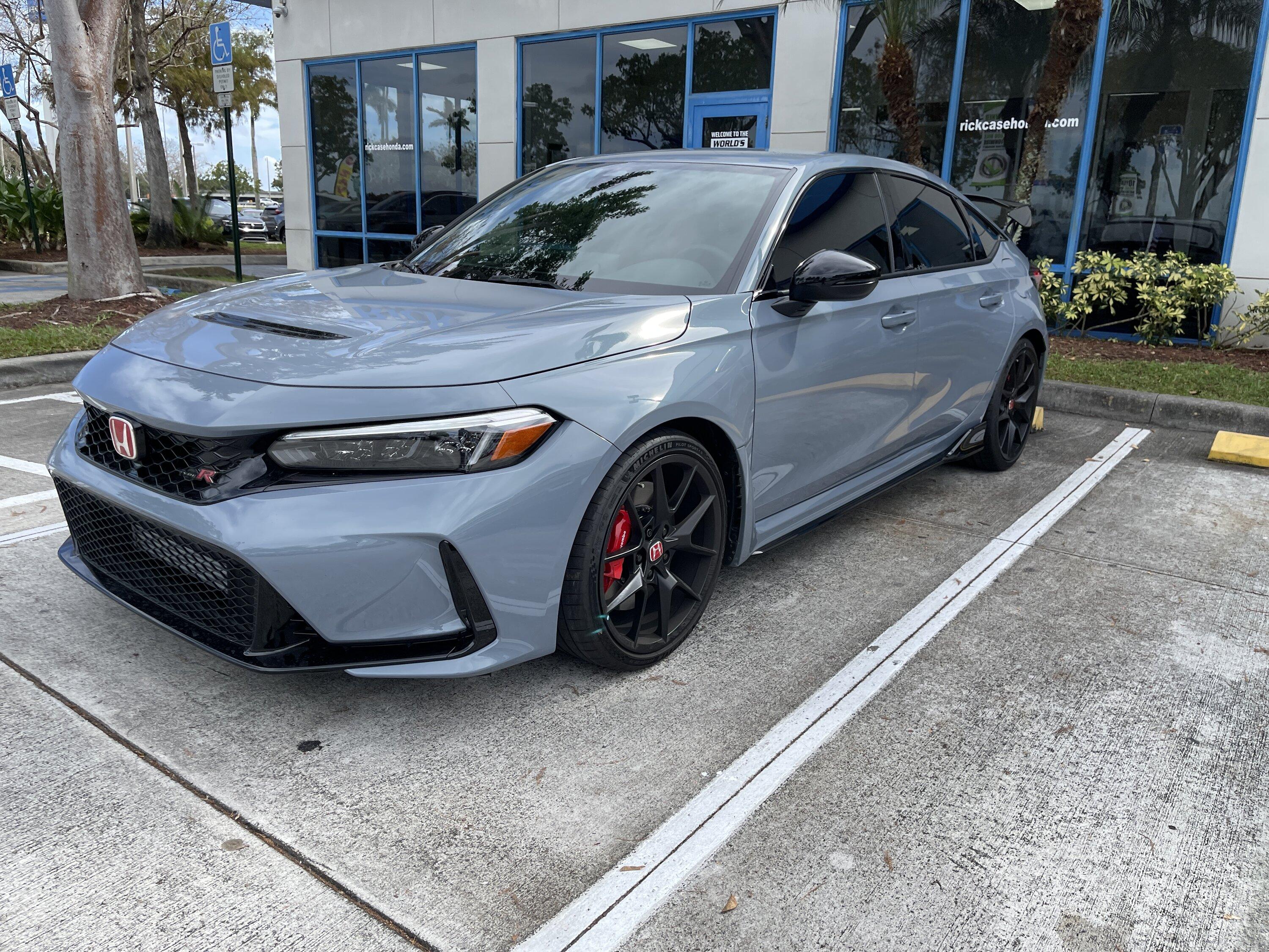 11th Gen Honda Civic Pre-Owned 2024 Honda Civic Type R (FL5) for Sale IMG_1434