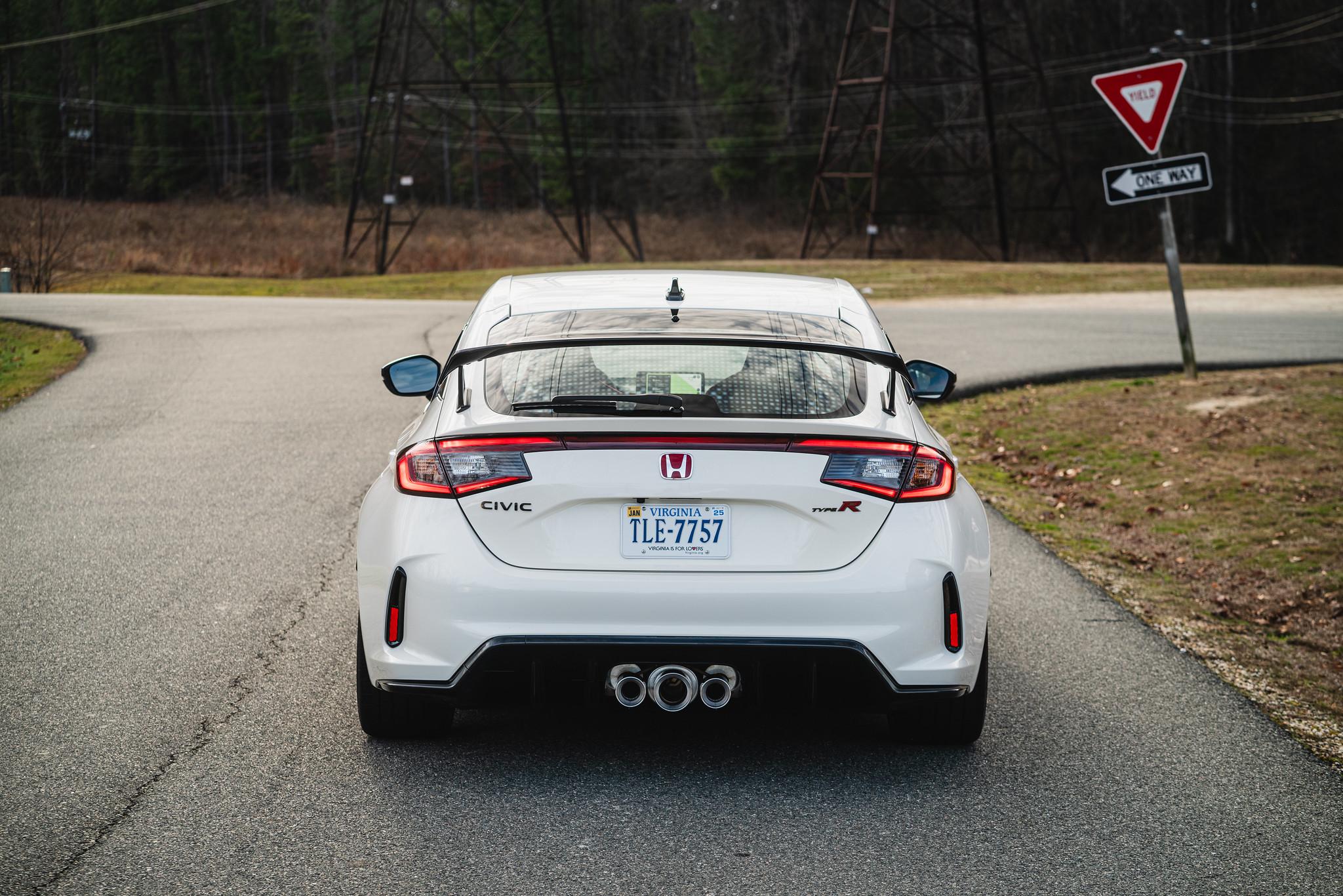 11th Gen Honda Civic Official CHAMPIONSHIP WHITE FL5 Type R Photos Thread 53491698578_90ae674ddd_k