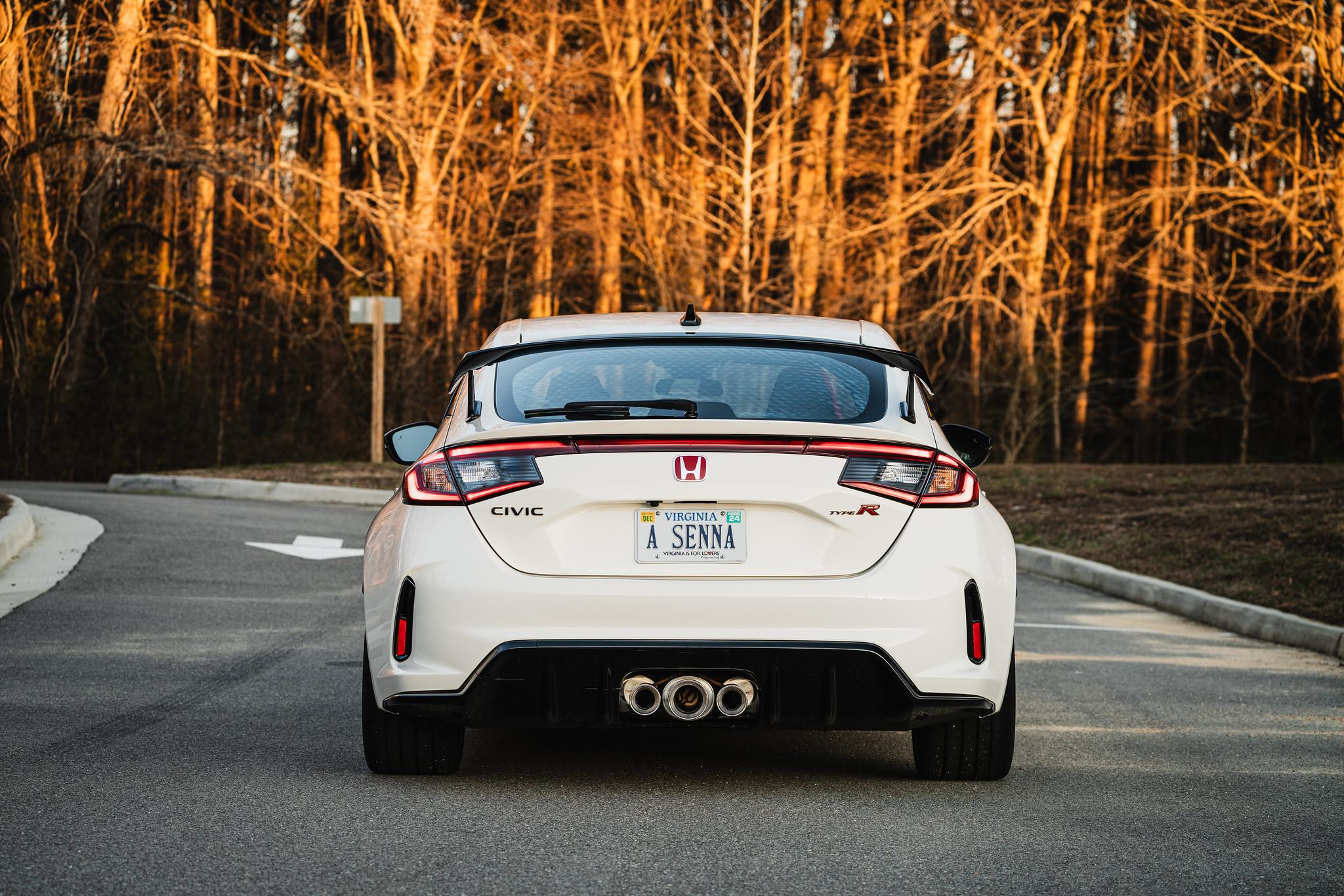 11th Gen Honda Civic Official CHAMPIONSHIP WHITE FL5 Type R Photos Thread 53532179425_3ed5e48f2c_k