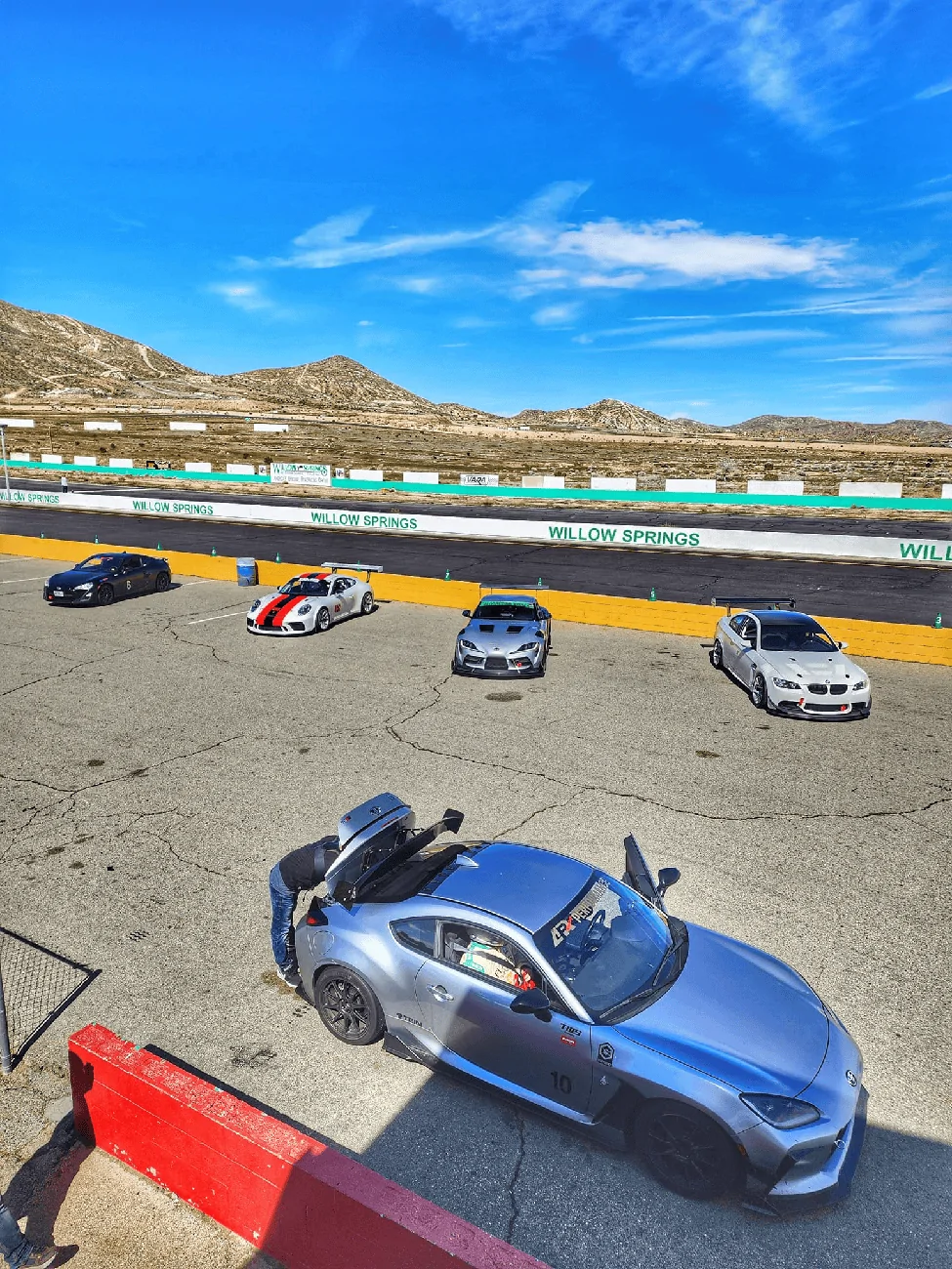 11th Gen Honda Civic Willow Springs - Big Willow (1st time tracking Type R FL5) 419299103_10231594102225298_5485442487829659833_n