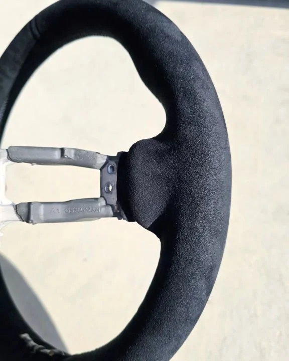 11th Gen Honda Civic FS: Sweidit Alcantara Steering Wheel 383972127_10168205245520788_8198573896238849887_n