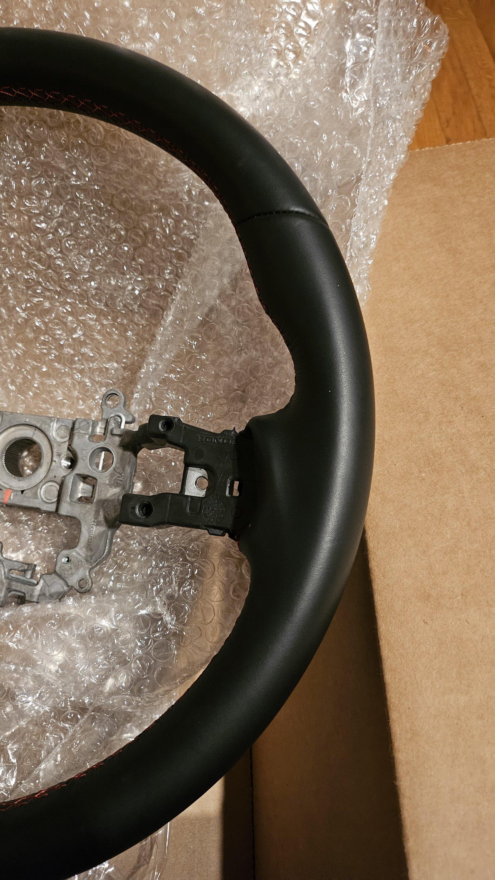 11th Gen Honda Civic OEM FL5 Steering Wheel 20240328_194056