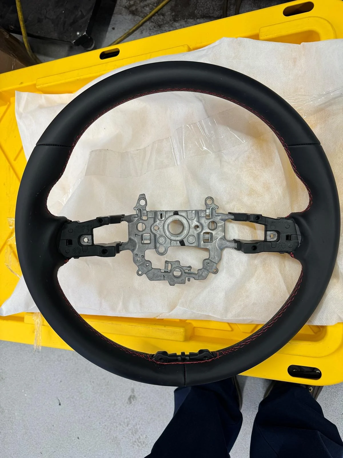 11th Gen Honda Civic Honda civic type r FL5 steering wheel IMG_2118
