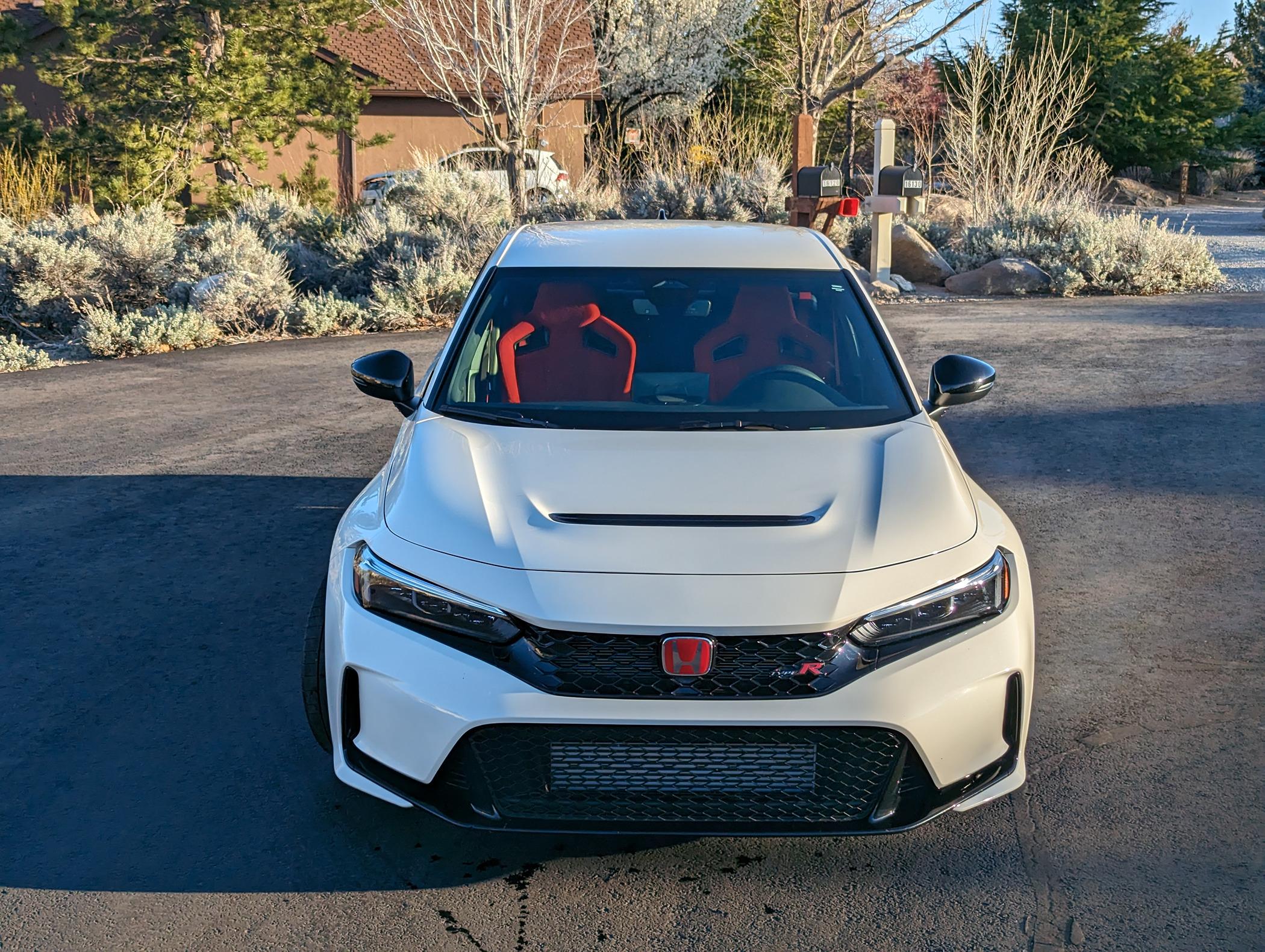 11th Gen Honda Civic 2023 Civic Type R 4900 Miles Championship White Reno, NV/NorCal PXL_20240412_014250241