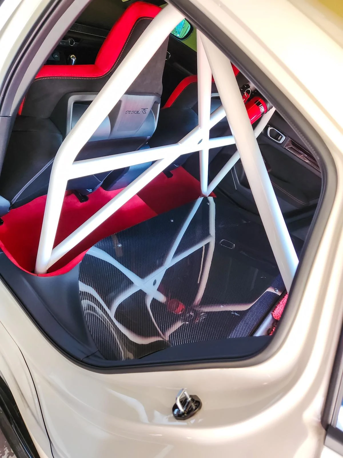 11th Gen Honda Civic Championship White FL5 #943 Build 20240405_094423