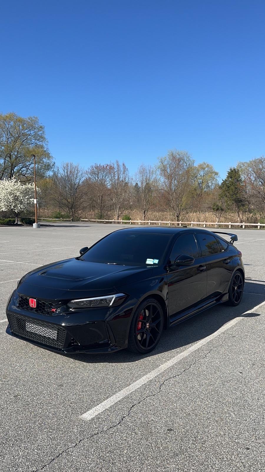 11th Gen Honda Civic Official CRYSTAL BLACK PEARL FL5 Type R Photos Thread 2B84C4E2-A139-4BB6-B29C-D156B43F4811