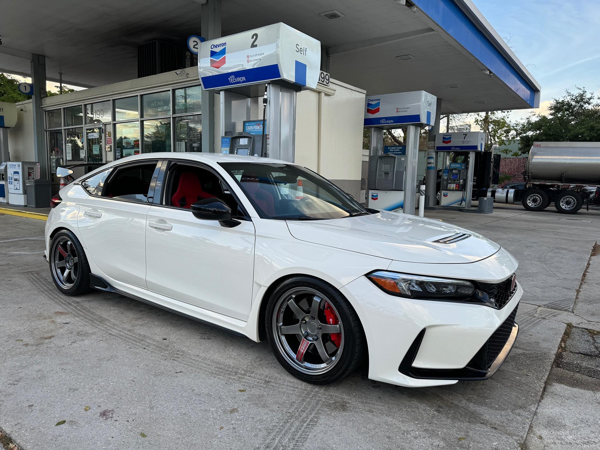 11th Gen Honda Civic Official Wheel Fitment Thread for 11th Gen FL5 Civic Type R IMG_1830