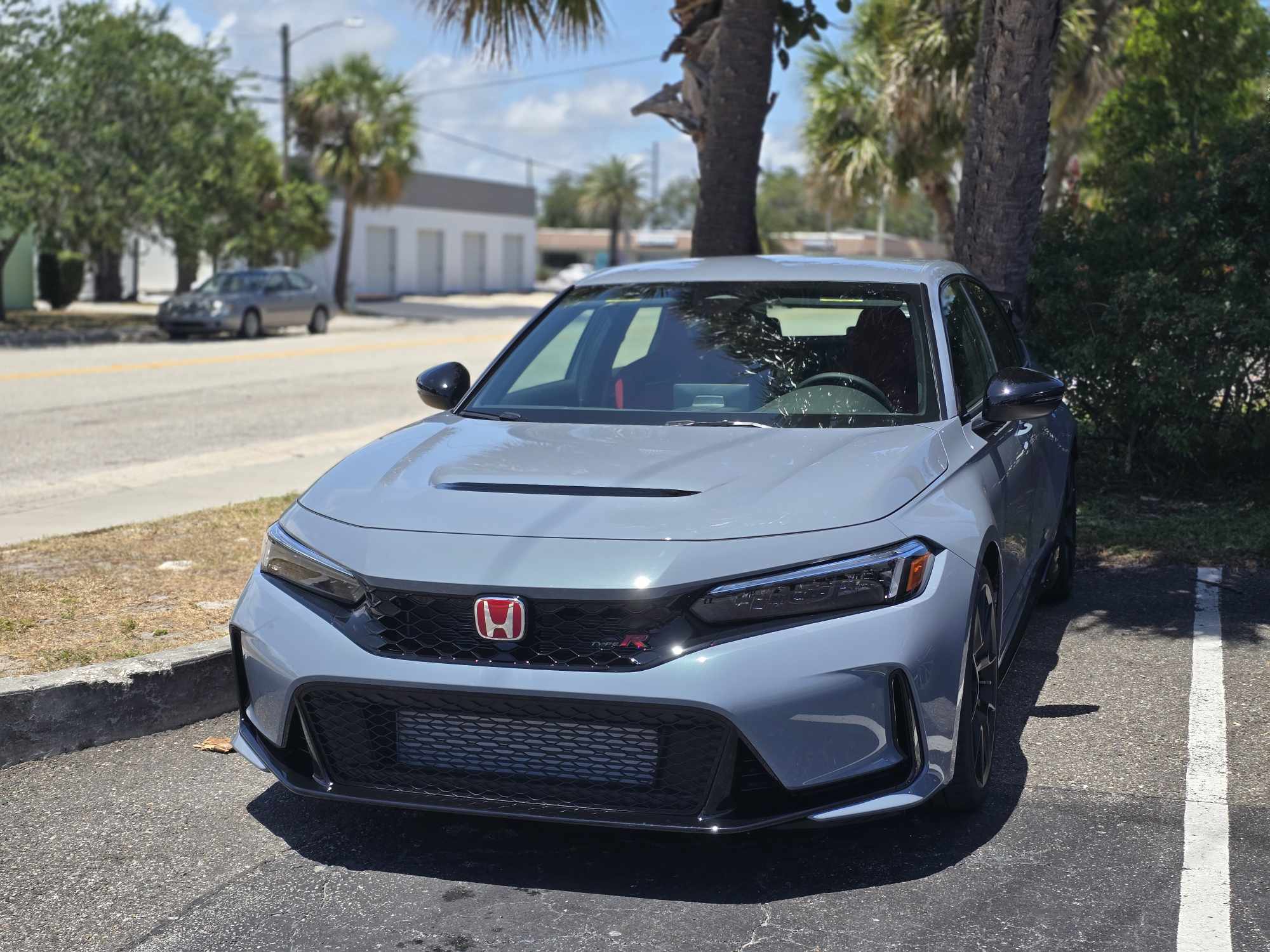 11th Gen Honda Civic Post your FL5 Civic Type R delivery pics! 🙌 📸 5fb43e8c-0256-41d8-915e-c5c08e3daae5