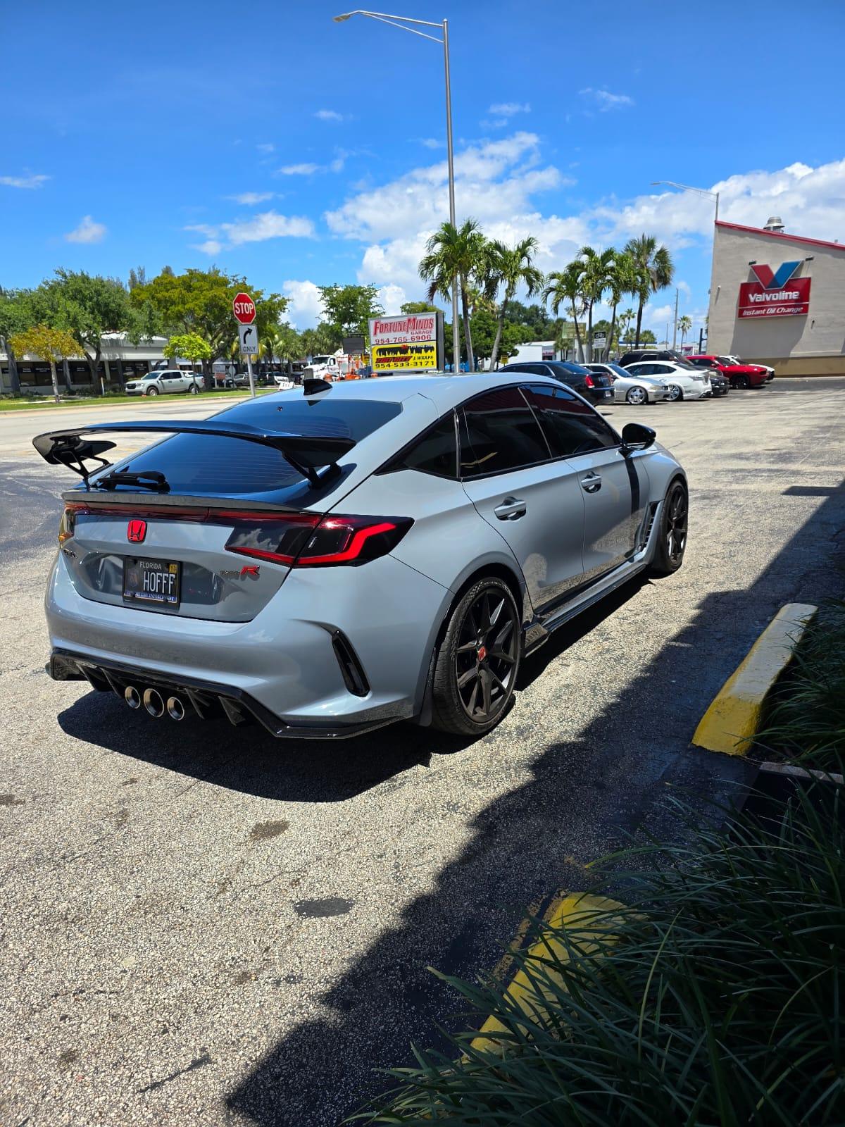 11th Gen Honda Civic FL5 Vanity Plate Hall of Fame 8DCBF965-EA66-4634-AFAB-435A5D274D74
