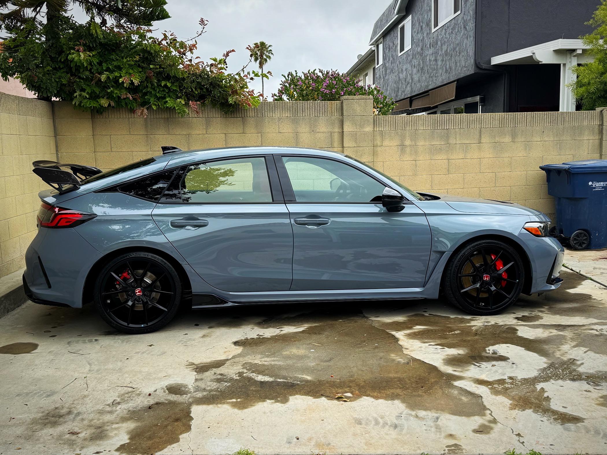11th Gen Honda Civic What did you do to your FL5 today? IMG_1888