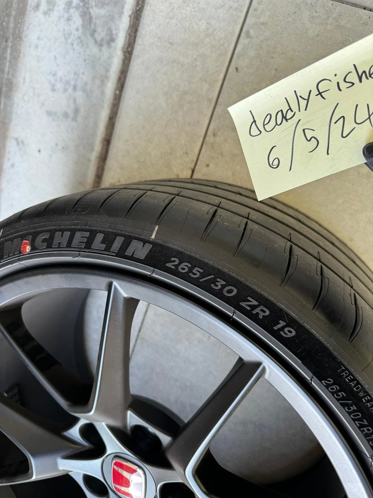 11th Gen Honda Civic 2024 Honda Civic Type R FL5 OEM Wheel and Tire Set (SOLD!) IMG_1633