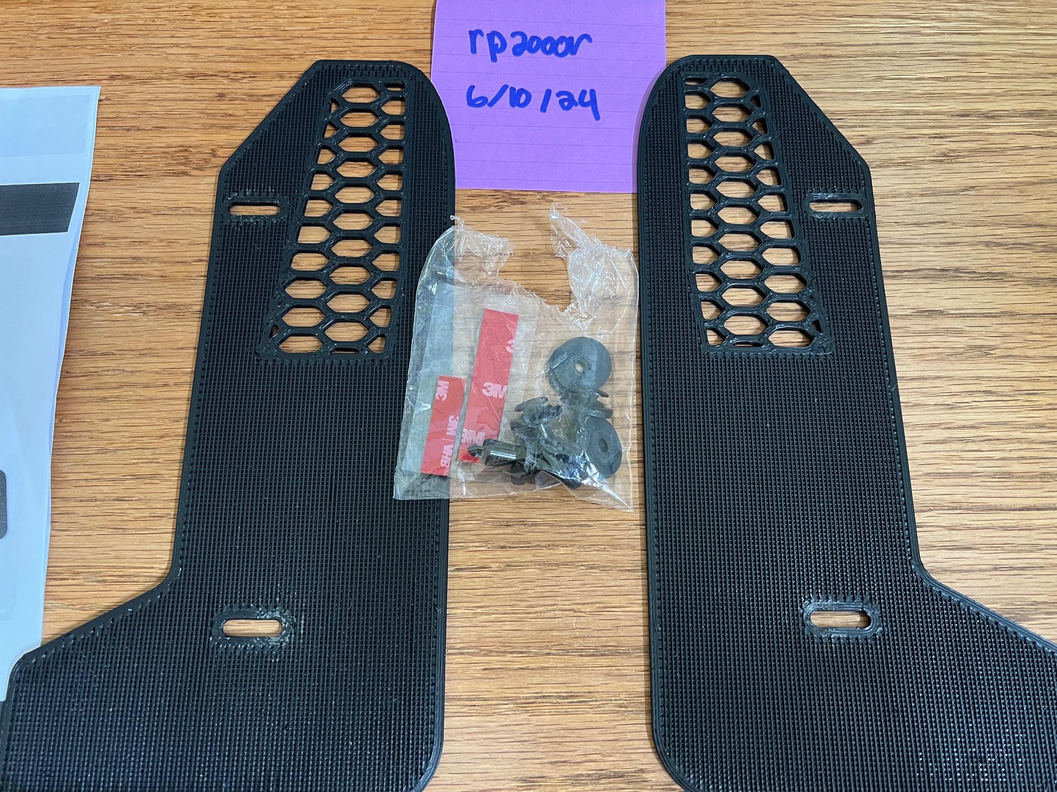 11th Gen Honda Civic FX3D Mudguard set and vent grills-SOLD IMG_5027