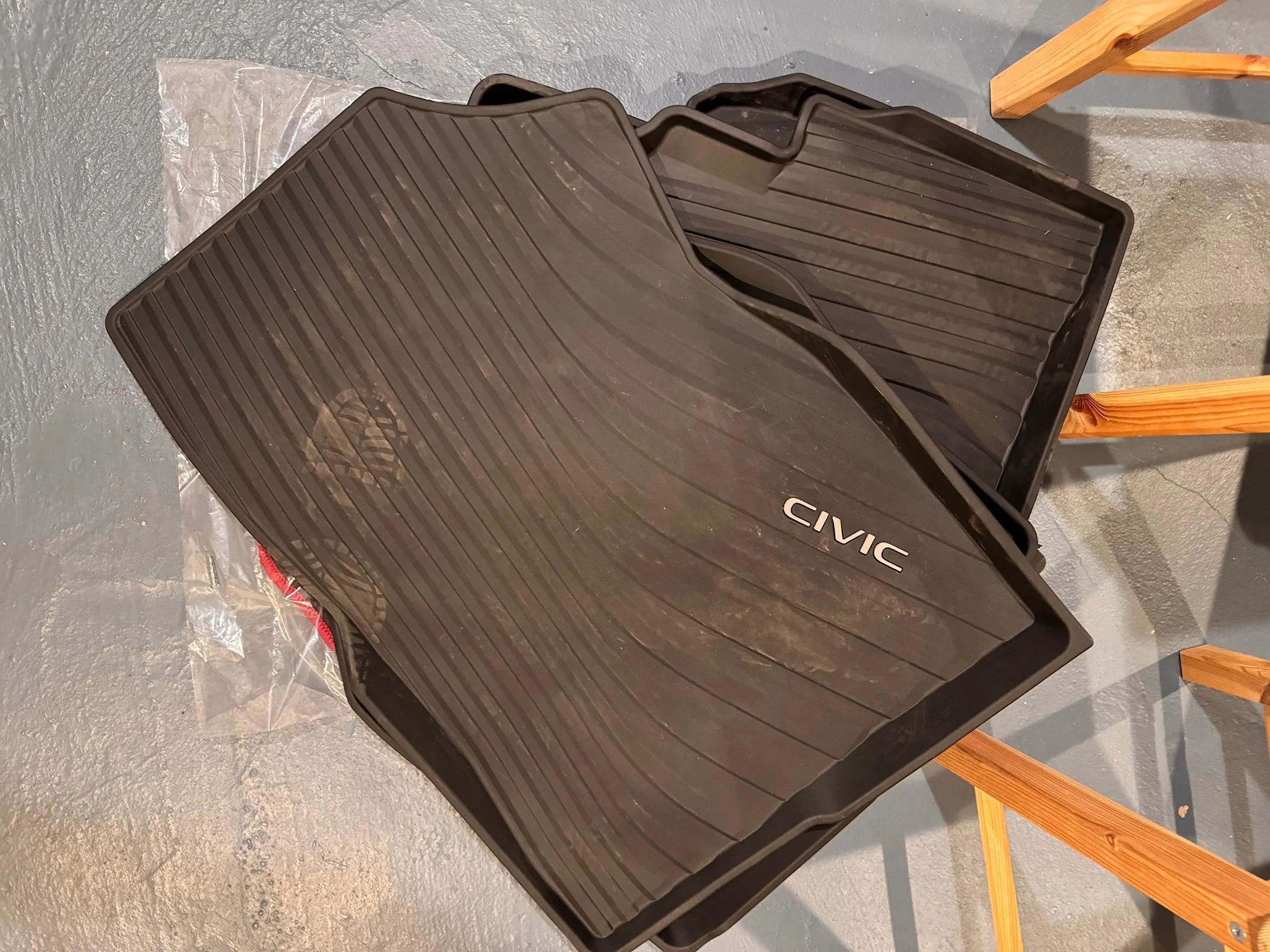 11th Gen Honda Civic 2024 Civic Type R OEM floor mats BNIB + All Season OEM mats used IMG_2602