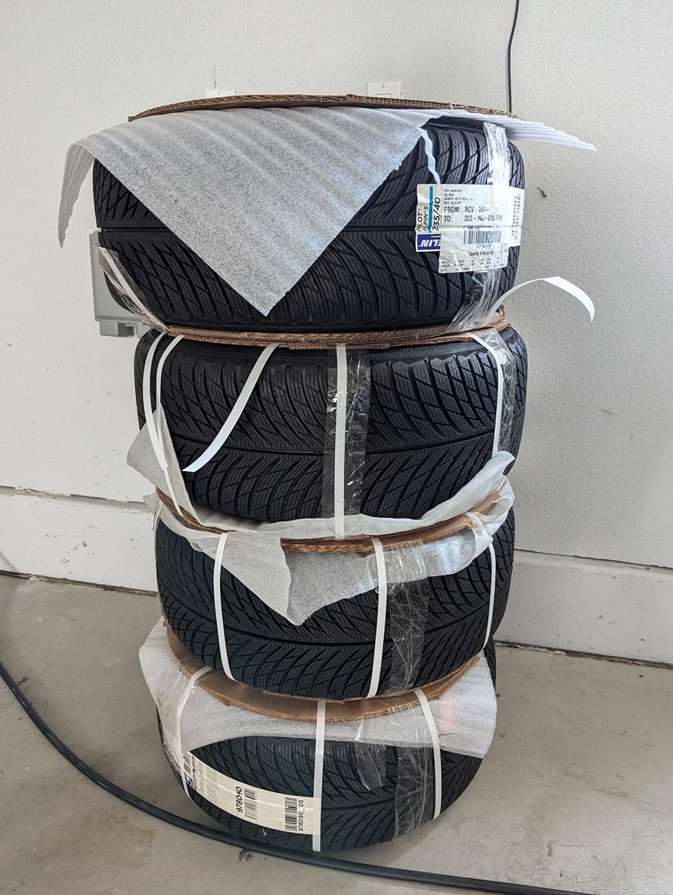 11th Gen Honda Civic Reno/NorCal Brand New Never Mounted Snow Tire and Wheel Package, Alpin 5 and Enkei Raijin PXL_20240717_221424102
