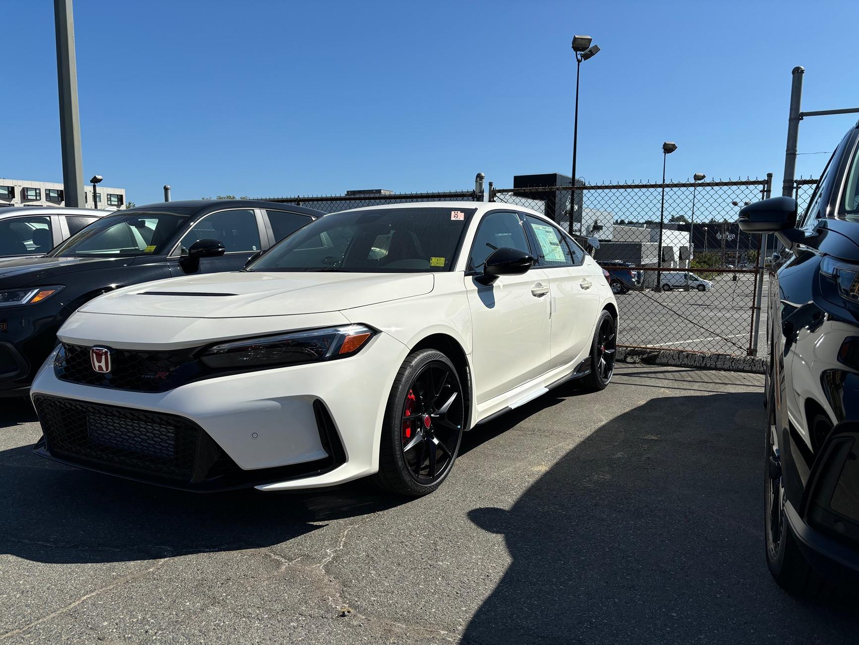 11th Gen Honda Civic Canadian dealer asked what colour Type R I want IMG_3392