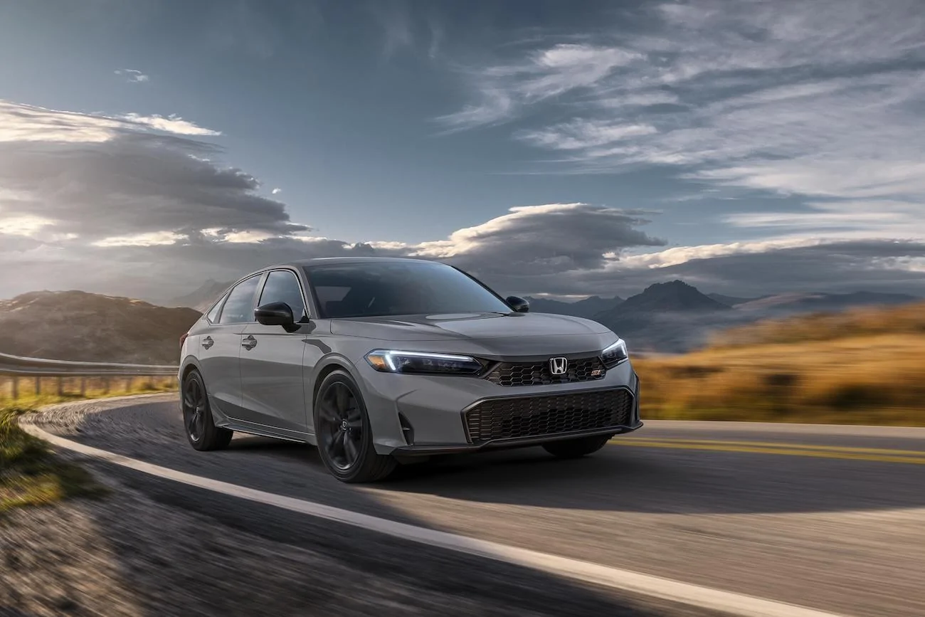 11th Gen Honda Civic 2025 Civic Si Refresh Gets Aggressive New Styling, Stiffer Chassis, Heated Seats & More Tech Features 01 2025 Honda Civic Si